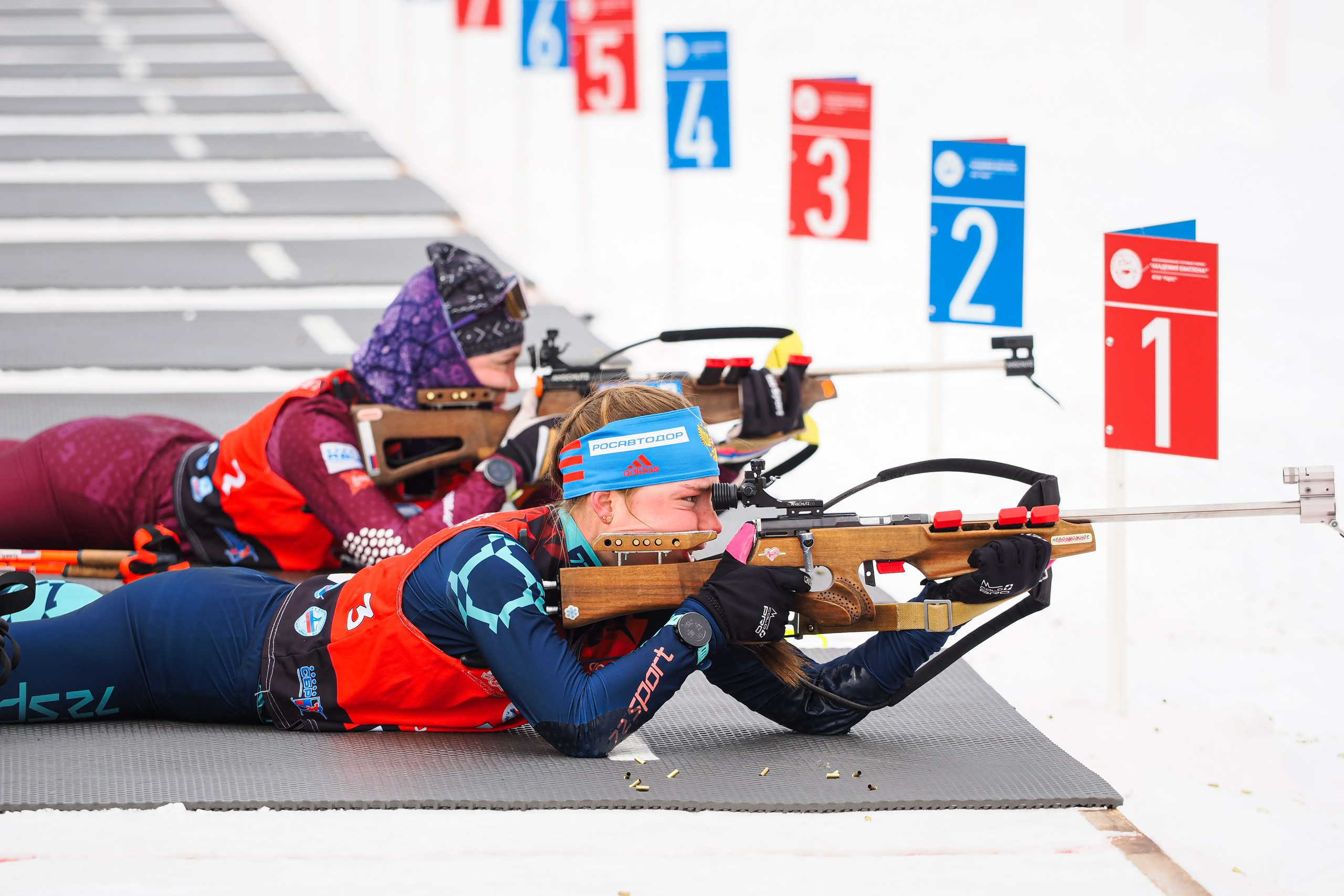 Биатлон / Первенство России. Репортажный фотограф Алексей Козьмин
