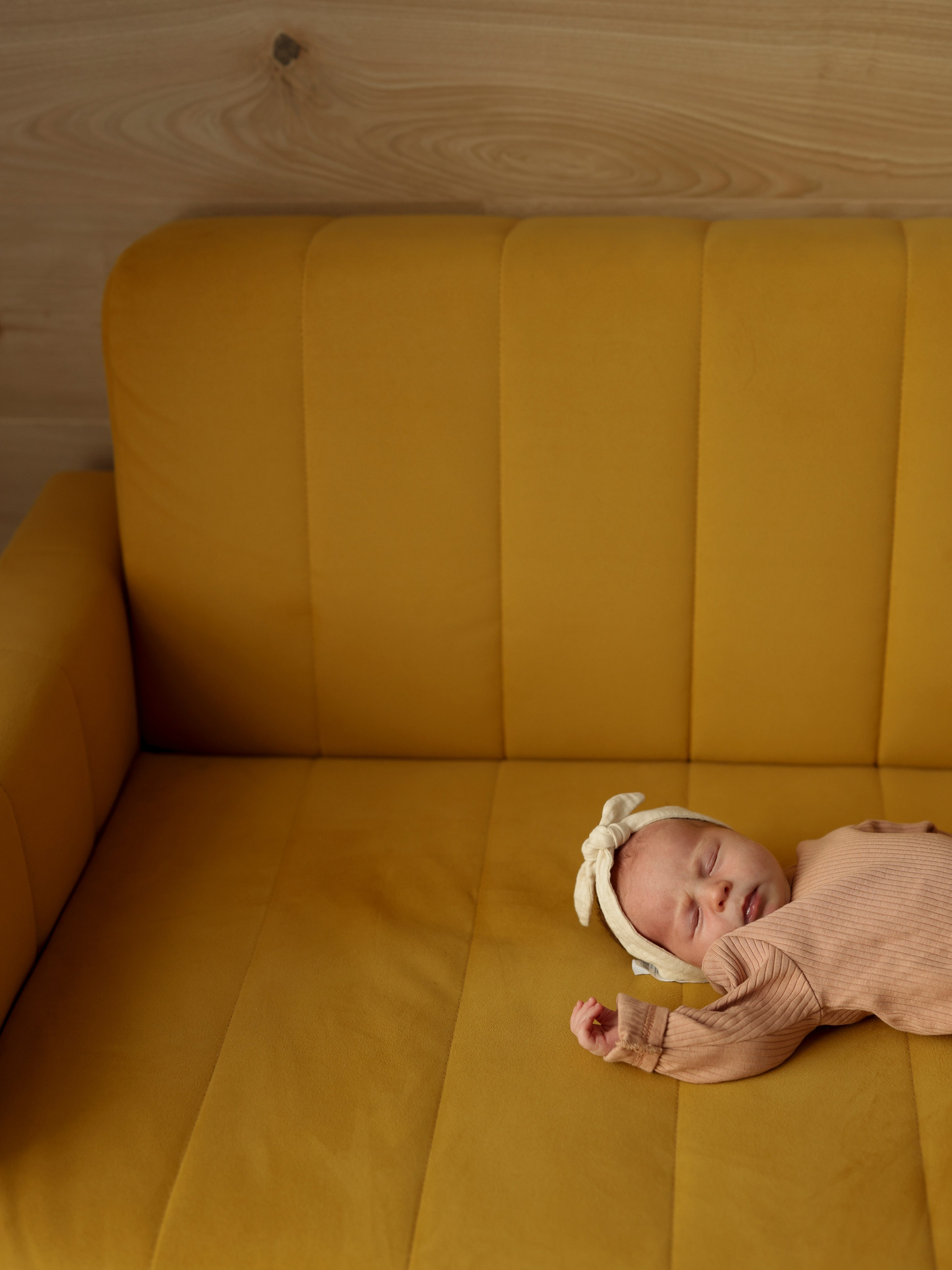 Фотограф для домашней фотосессии. Фотограф новорожденных Екатеринбург, детский фотограф в Екатеринбурге,