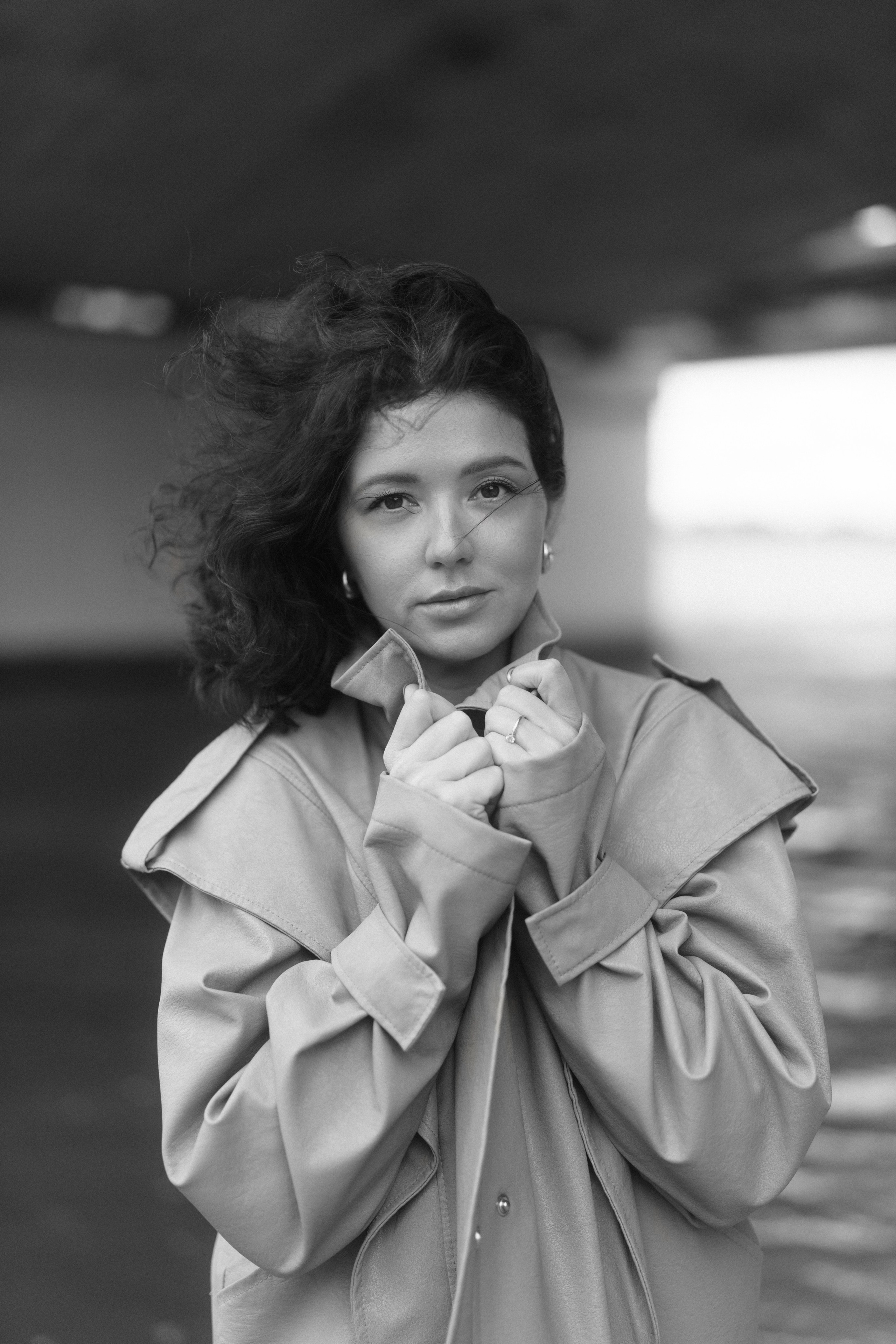 Уличная фотосессия с Катей Берлиной под Кировской дамбой в Казани