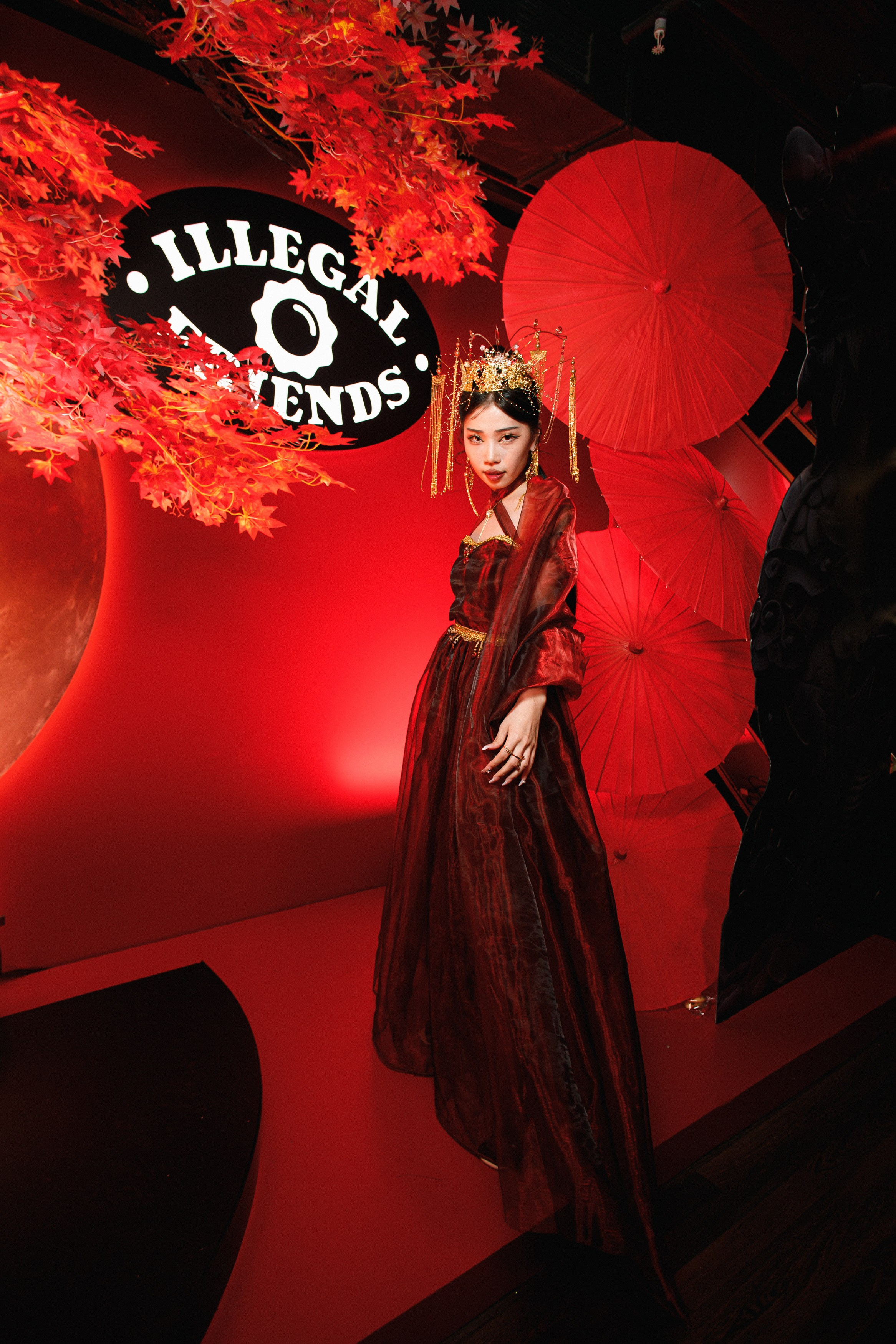 ILLEGAL FRIENDS | ASIA. СВОИ. ФОТООТЧЕТЫ-СОБЫТИЯ-МЕСТА