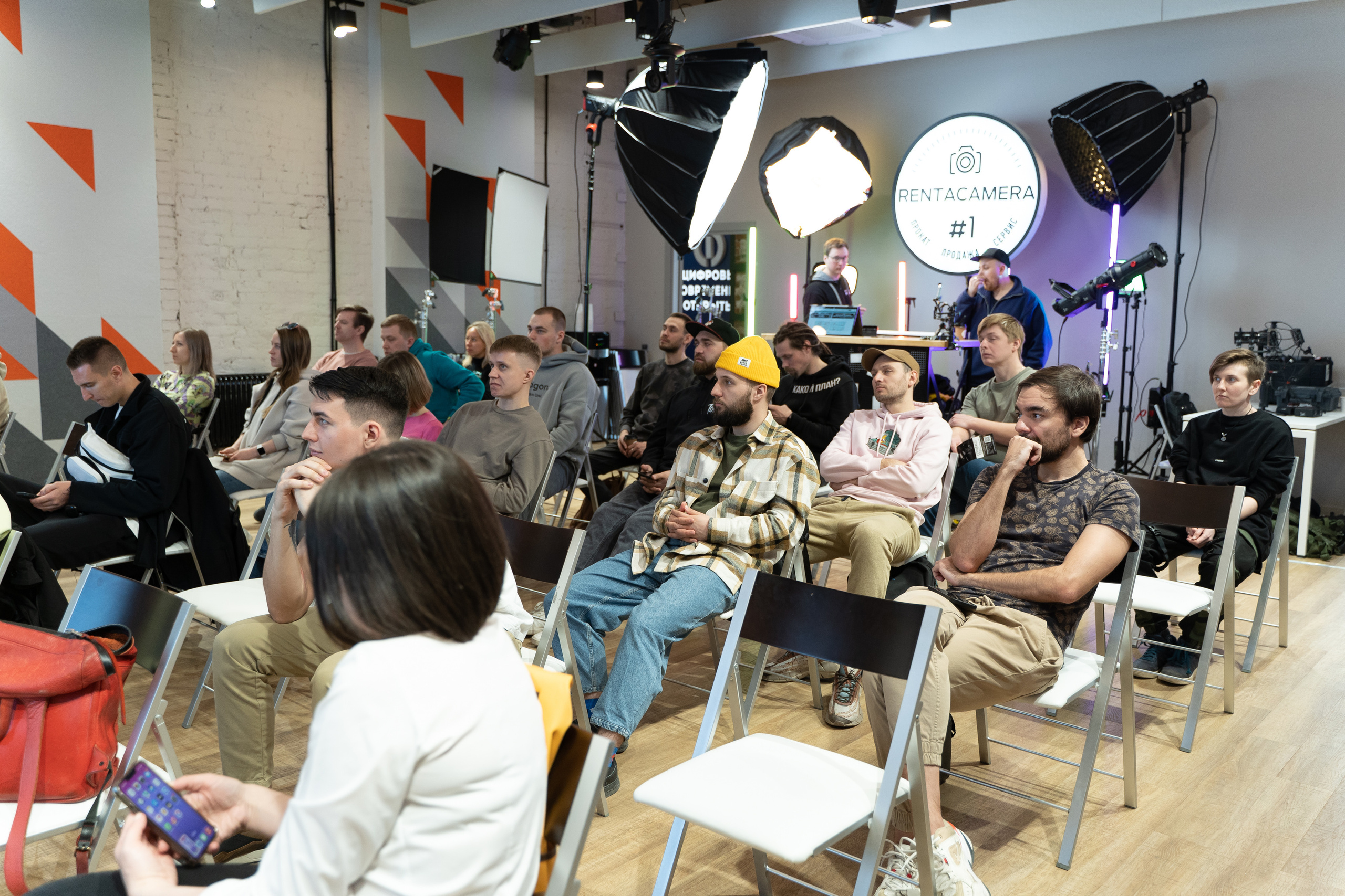 Творческая встреча видеографов, цель — поделиться опытом. Фотограф Татьяна Мамонтова