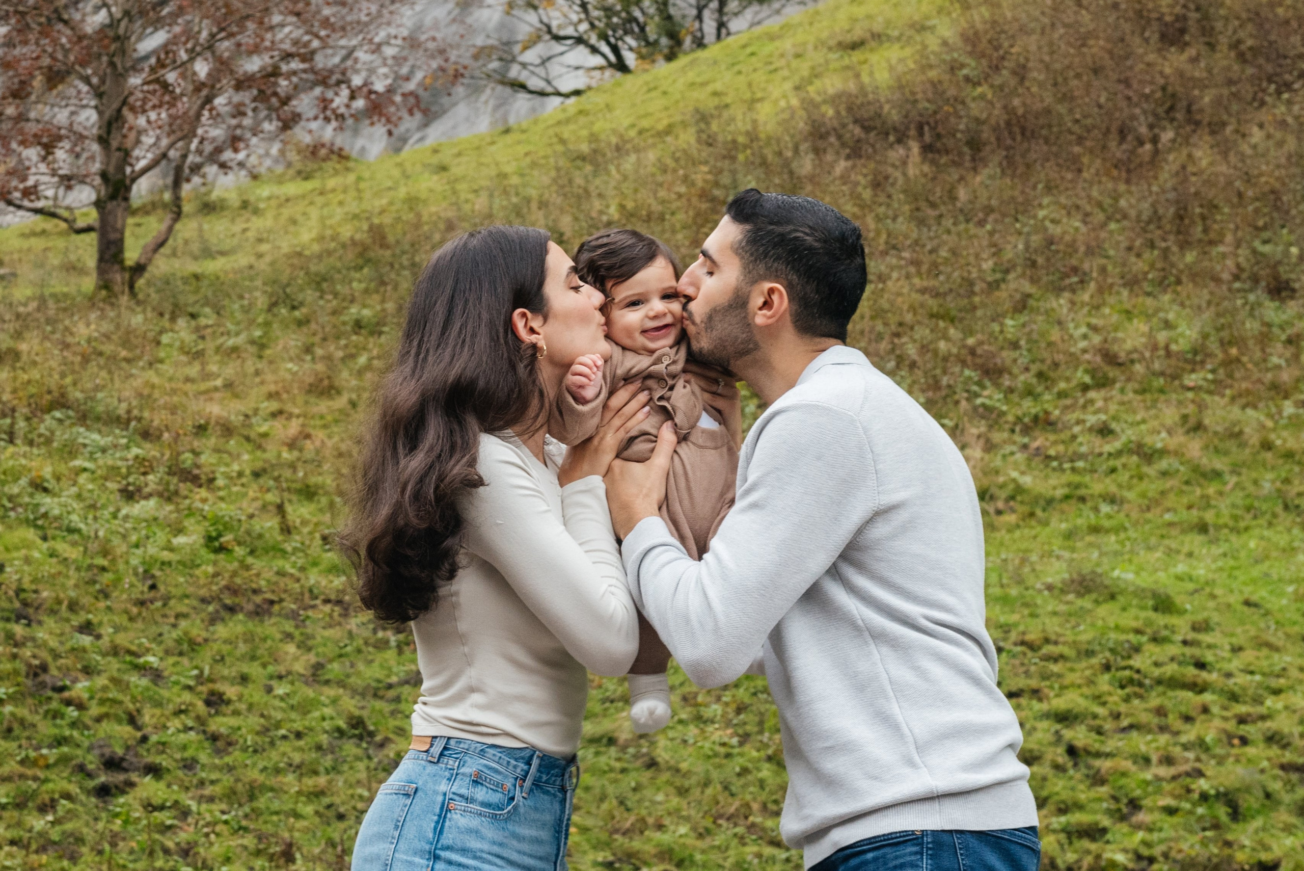 Ruby, Elie and Leo (Lauterbrunnen, Suisse). Photographe en Suisse et en Europe Anna Alekseenko