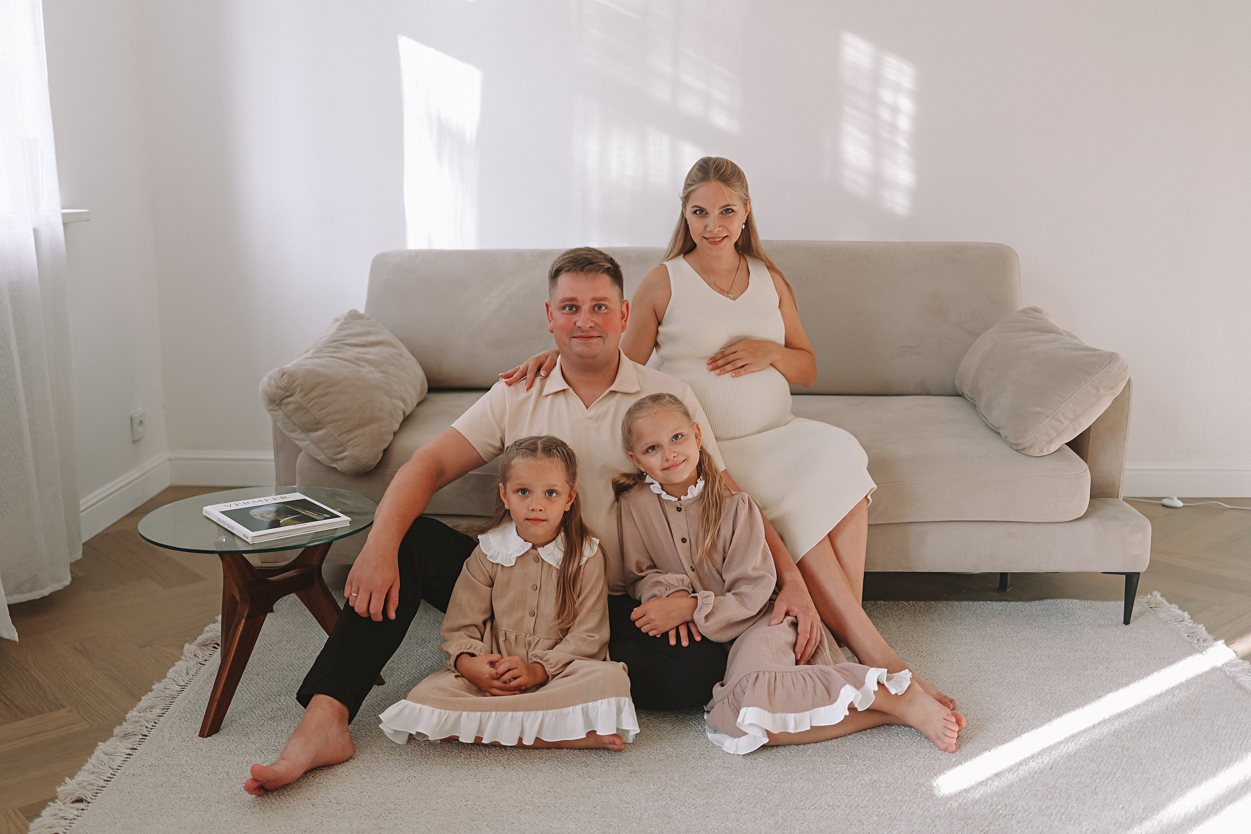 Квартира (беременность). Семейный фотограф Тюмень, фотограф на роды Салмина Мария