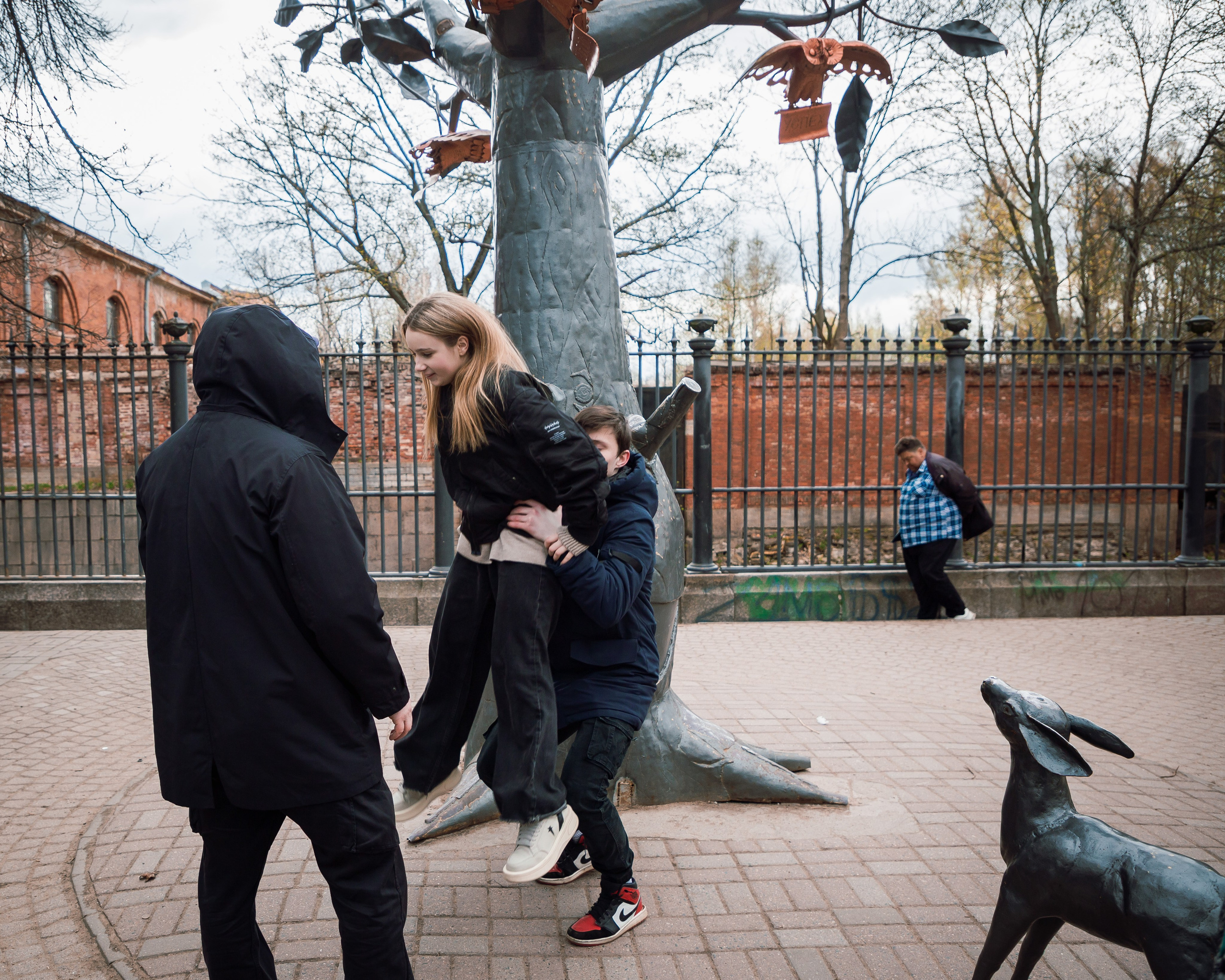 Экскурсия по Санкт-Петербургу с детским театром на льду «АЛЕКО » 11.05.2024. Репортажный фотограф в Москве