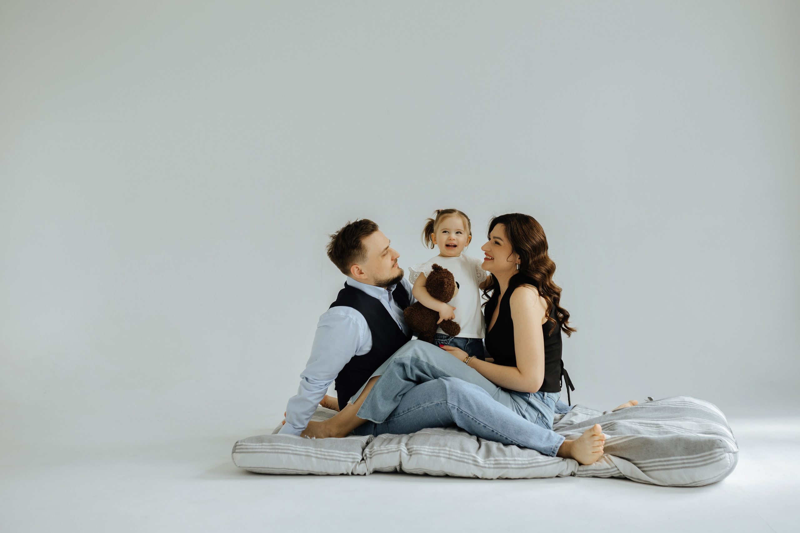 Трое в студии. Свадебный и семейный фотограф в Белгороде Юлия Першина