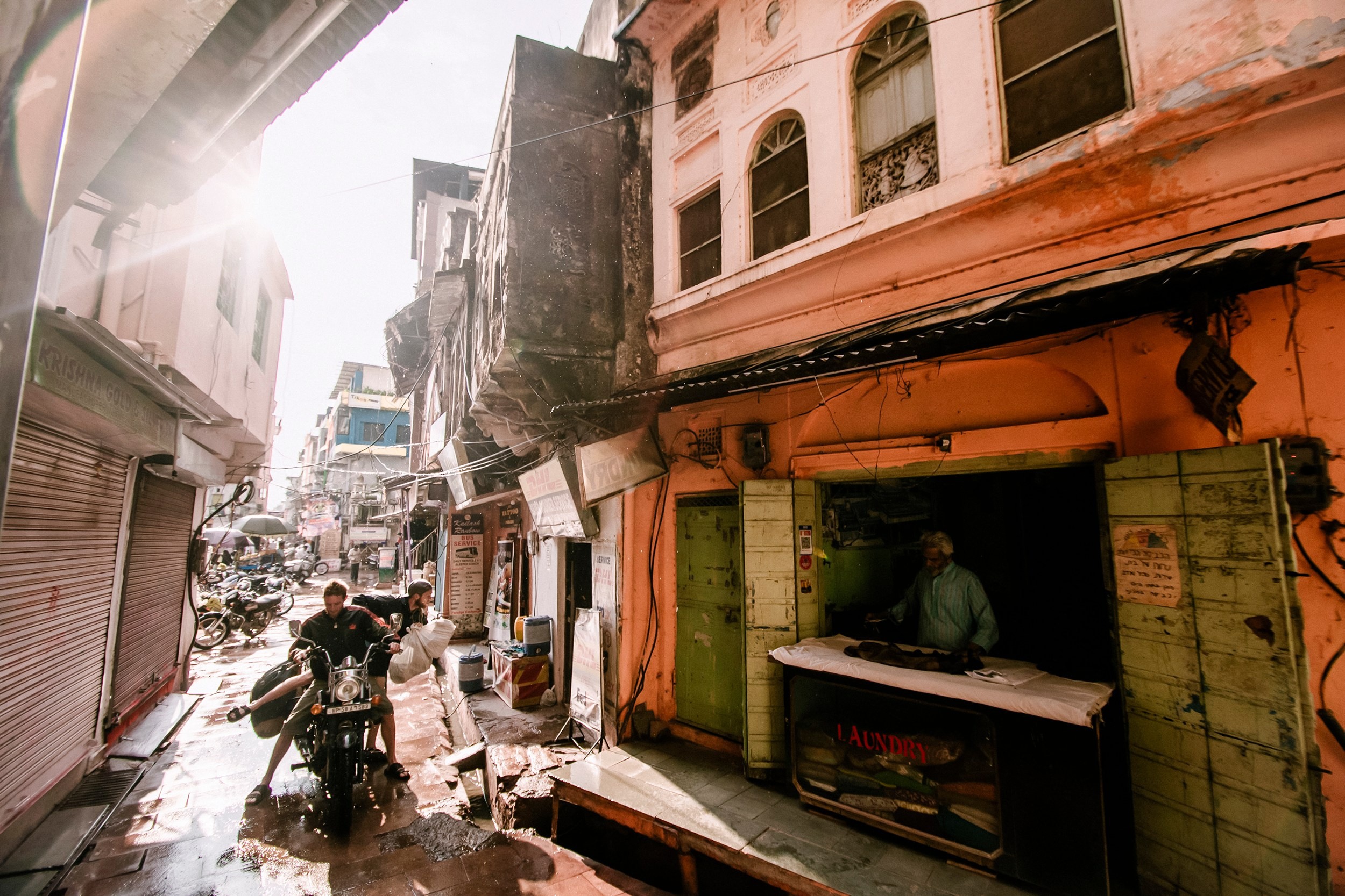 Pushkar street. Iraogo