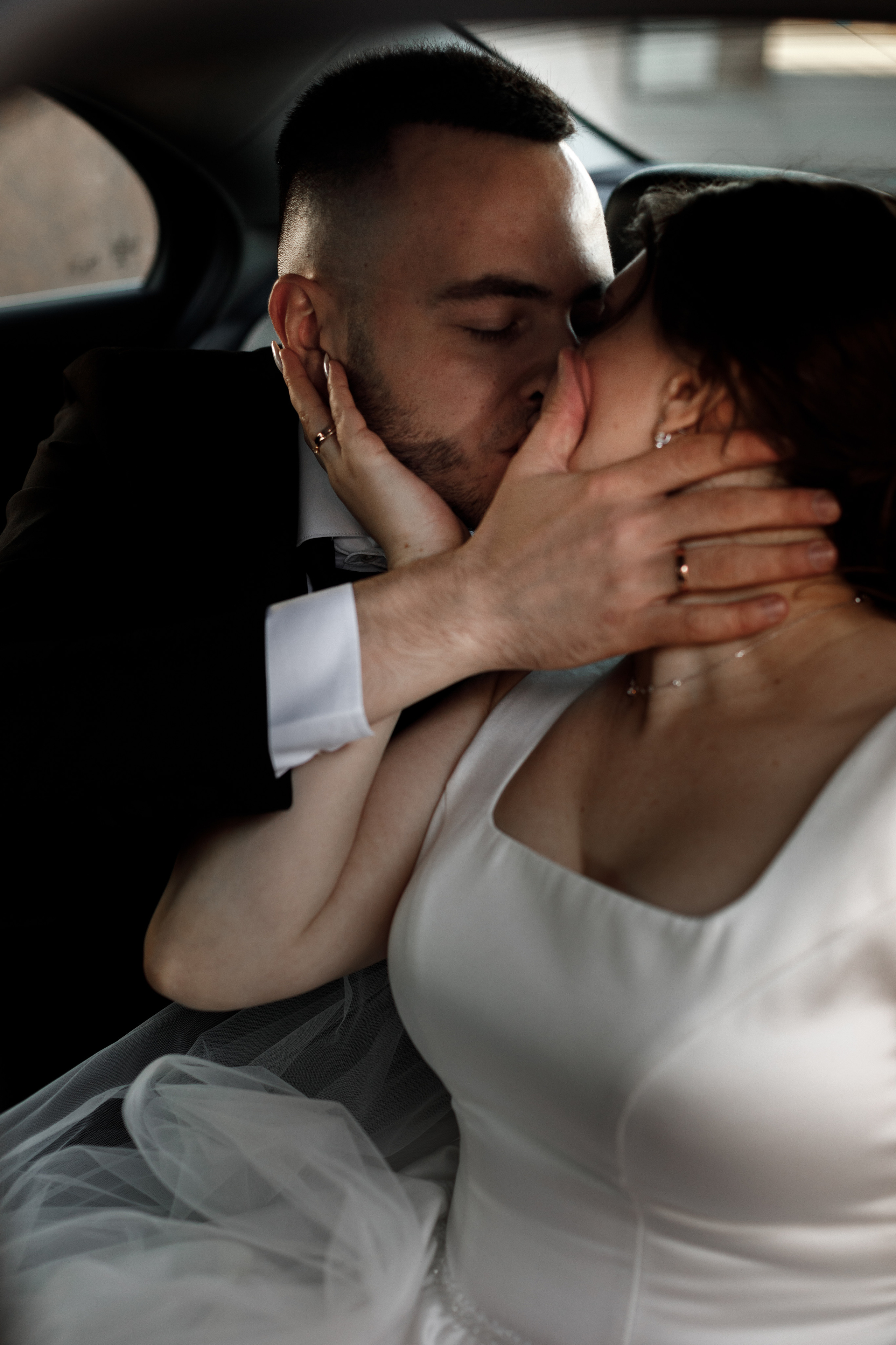 Свадьбы. Юля Шаровьёва семейный и свадебный фотограф в Санкт-Петербурге