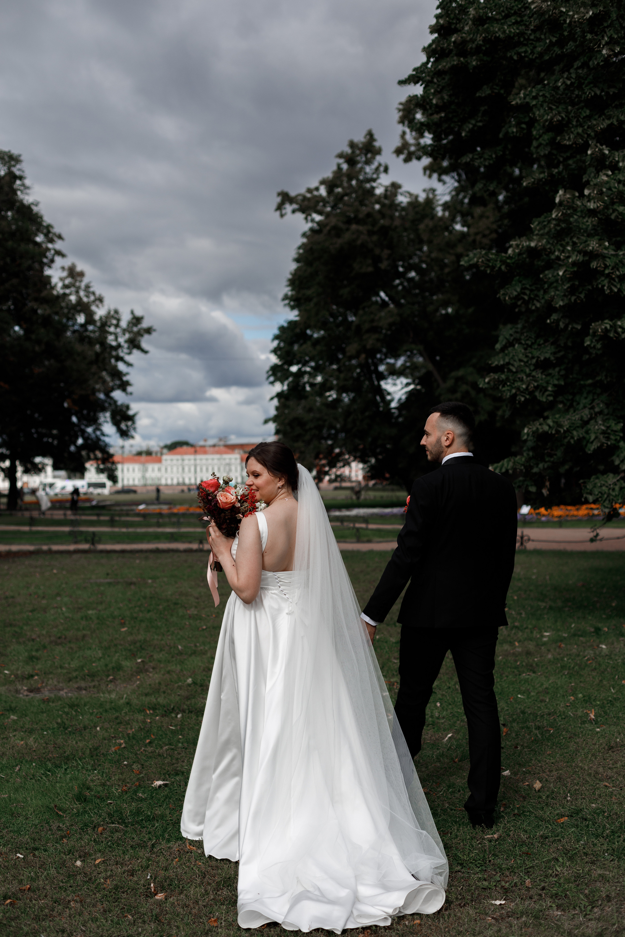 Свадьбы. Юля Шаровьёва семейный и свадебный фотограф в Санкт-Петербурге
