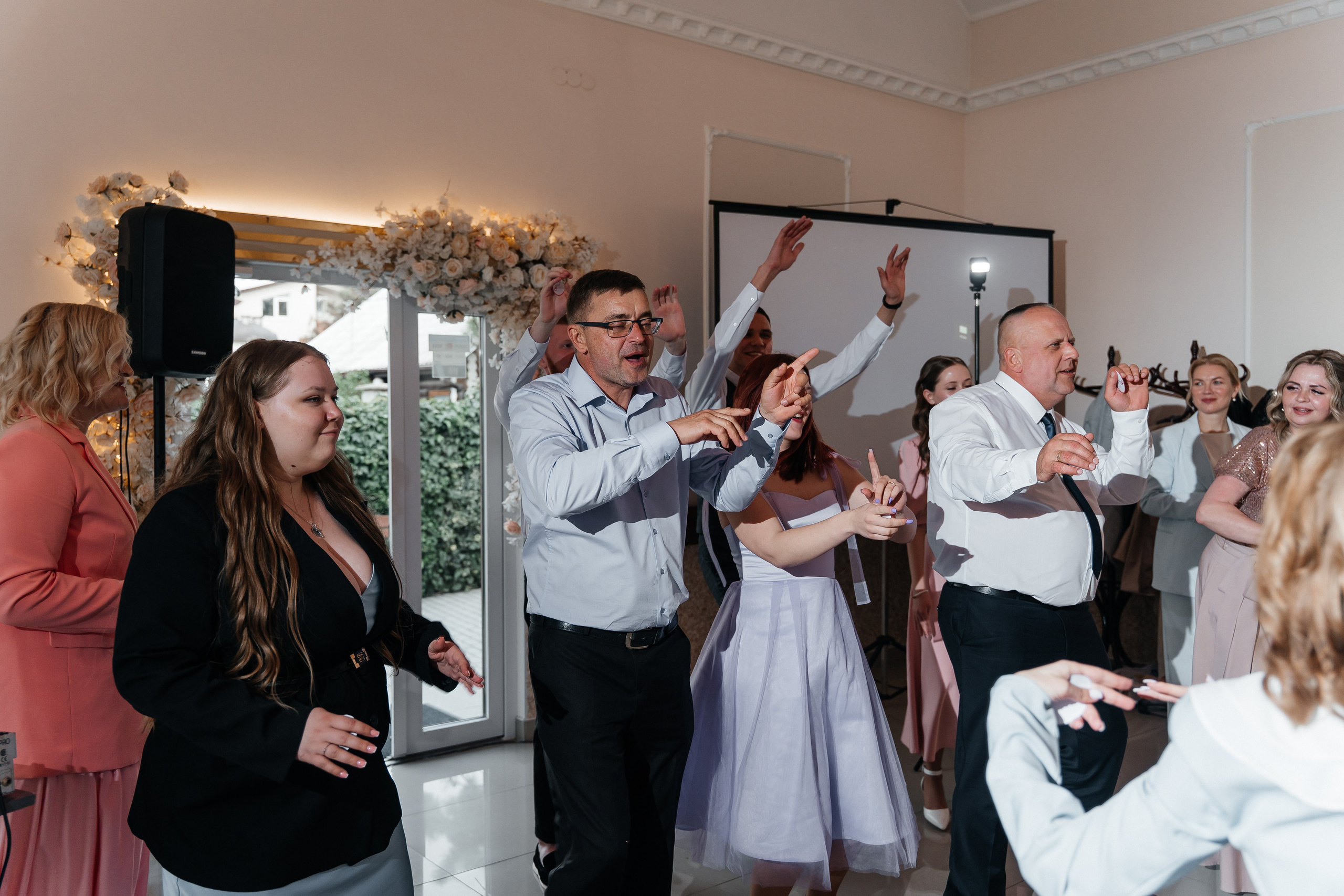 Дмитрий и Анастасия. Главная