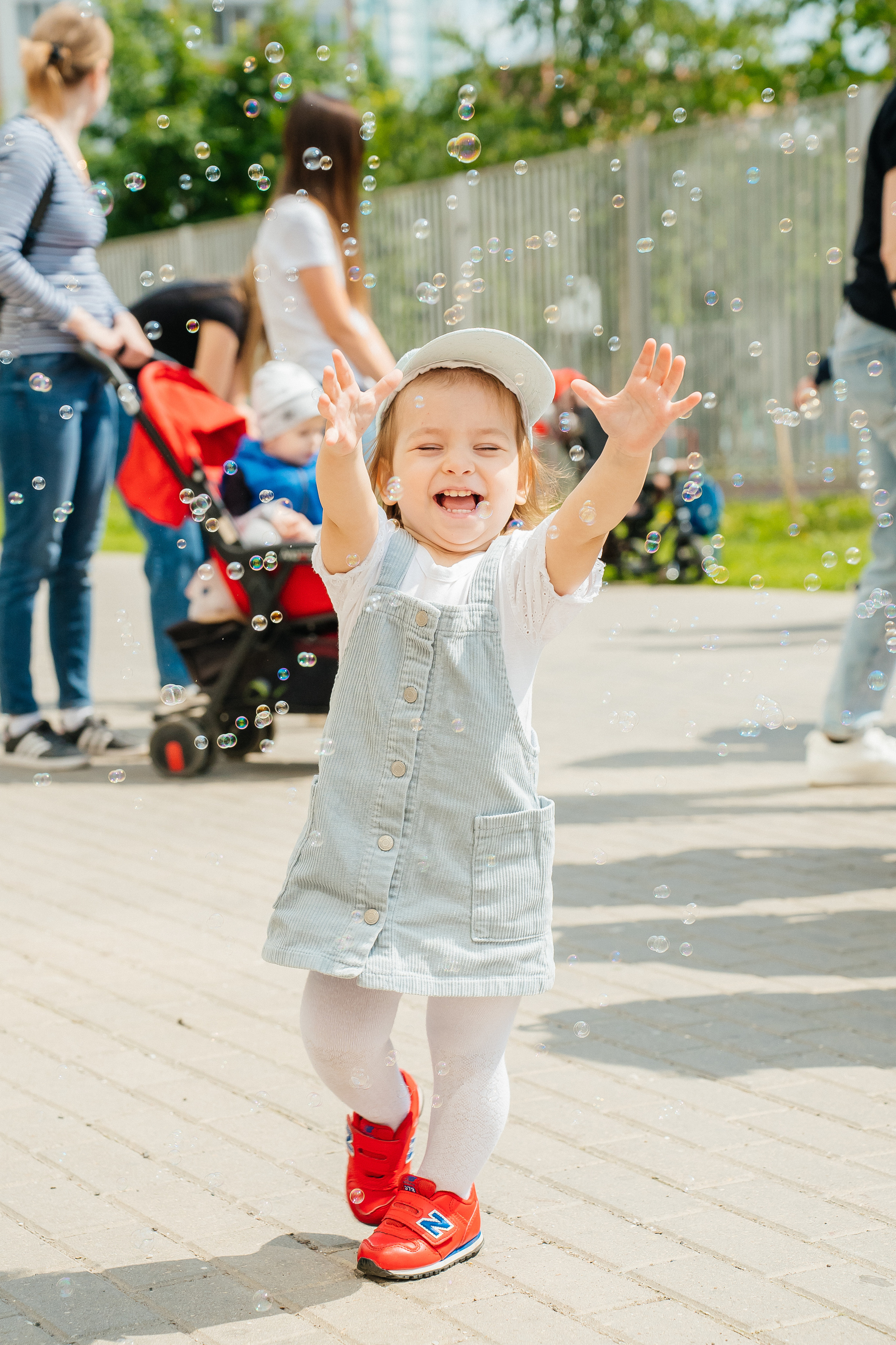 Семейный и репортажный фотограф в Москве и МО Денис Бураков