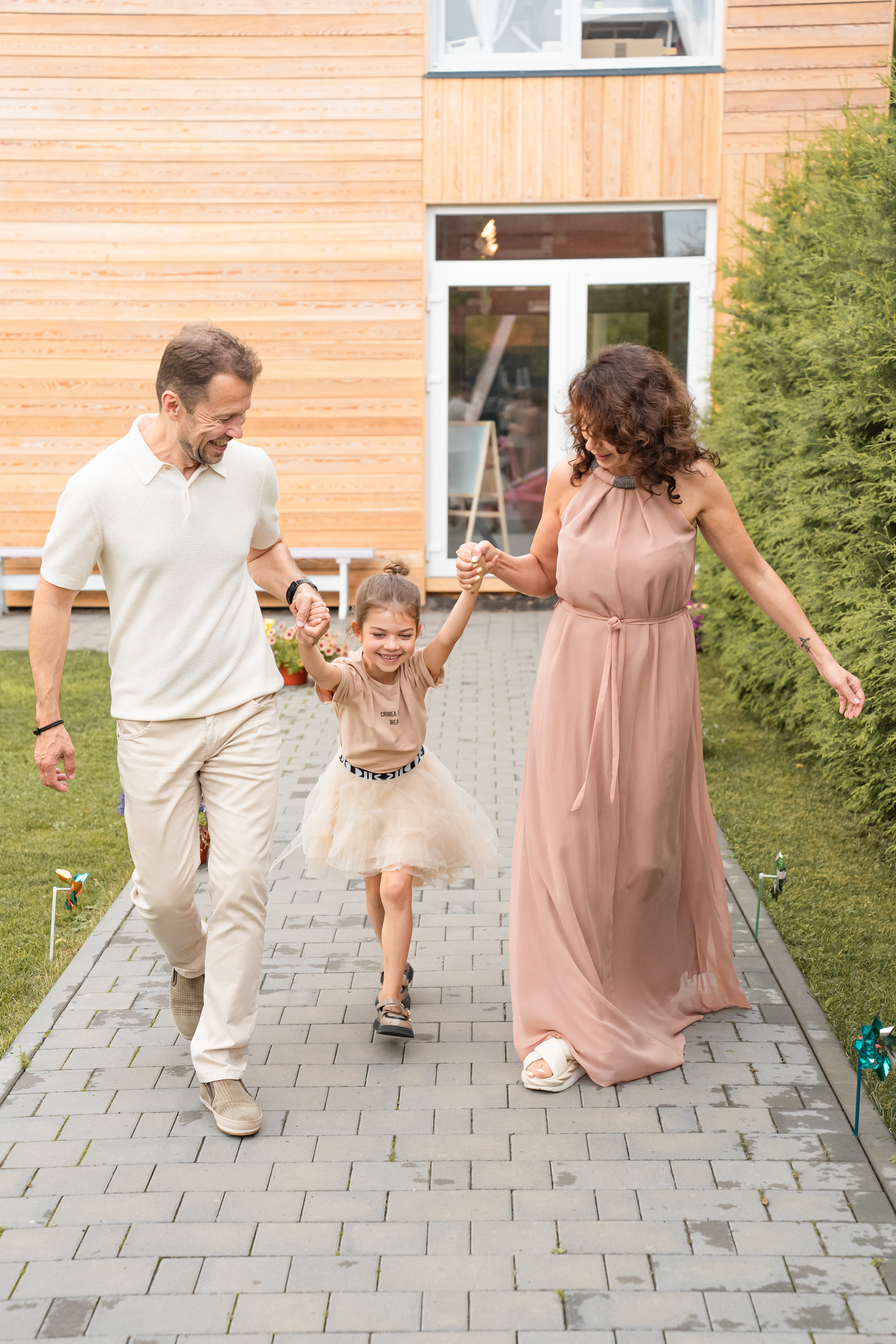 Таисия с семьей. Семейный и репортажный фотограф в Москве и МО Денис Бураков
