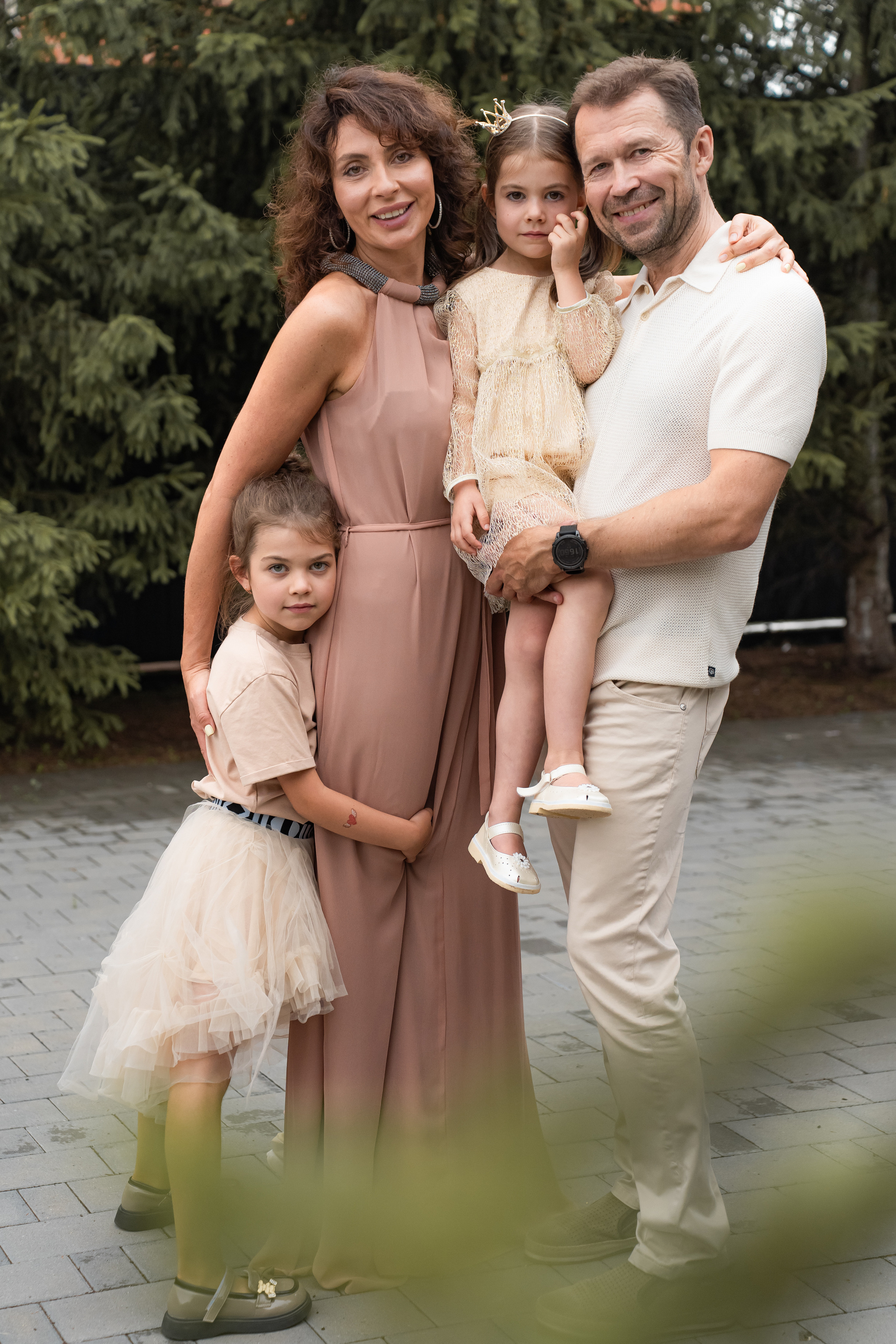 Таисия с семьей. Семейный и репортажный фотограф в Москве и МО Денис Бураков