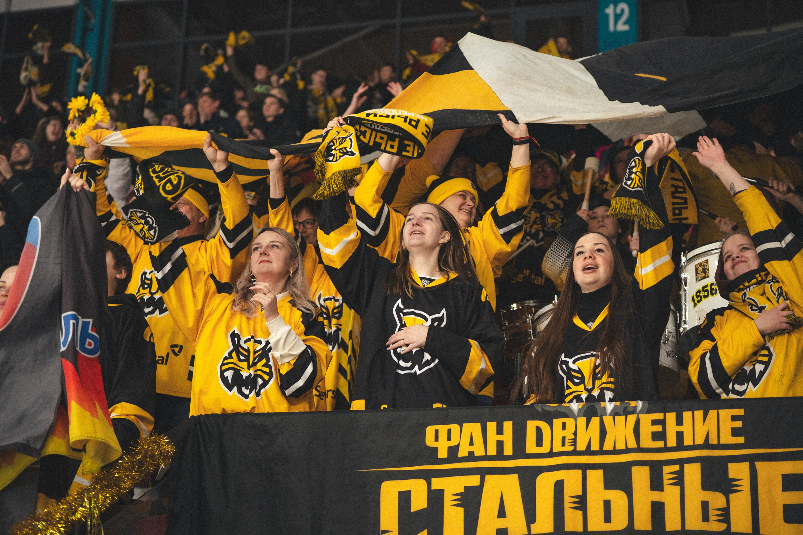 КХЛ Северсталь — Спартак. Zekons. Фото, видео, нейросети