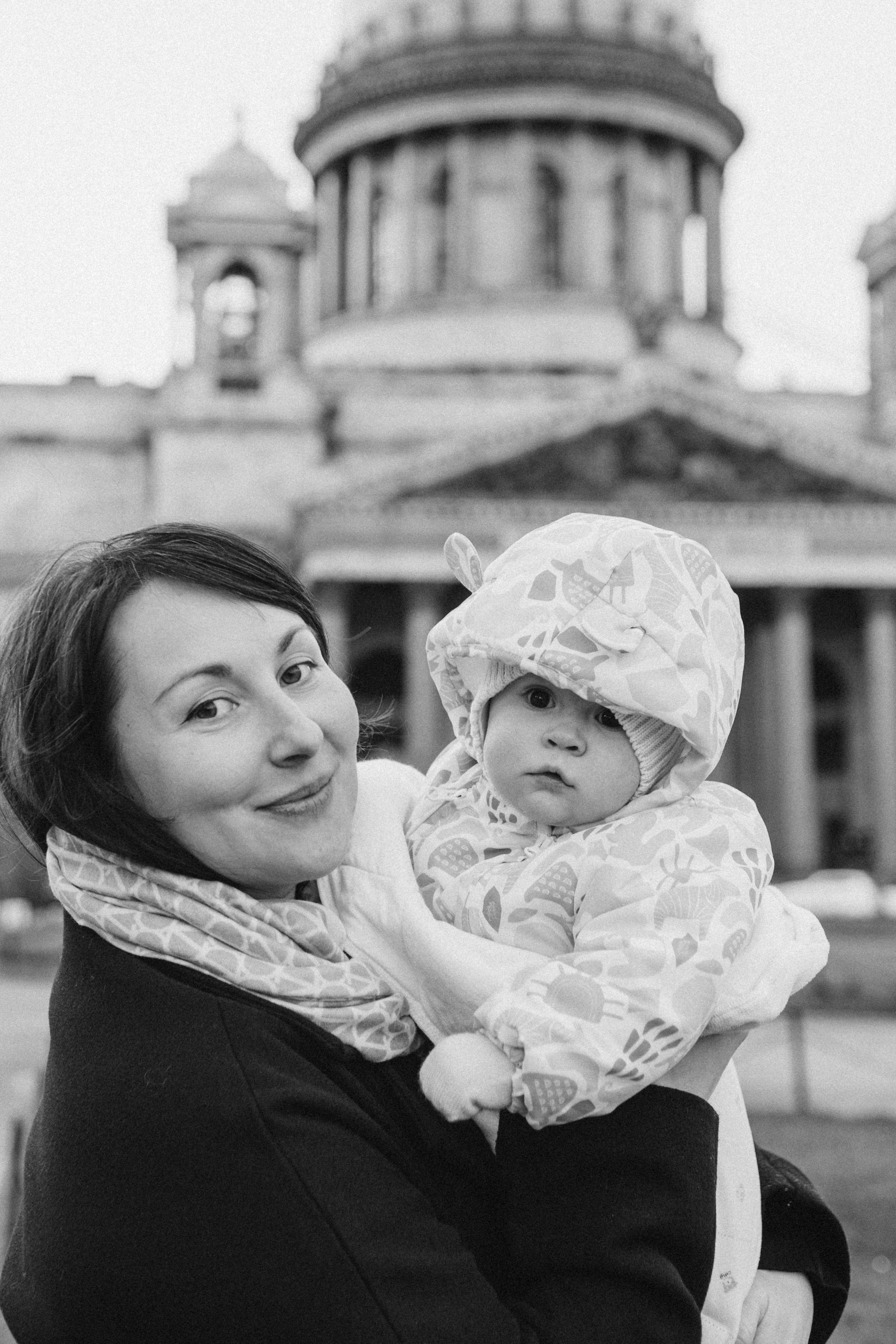 Прогулка у Исаакиевского собора. Фотограф в Санкт-Петербурге Кристина Брянская