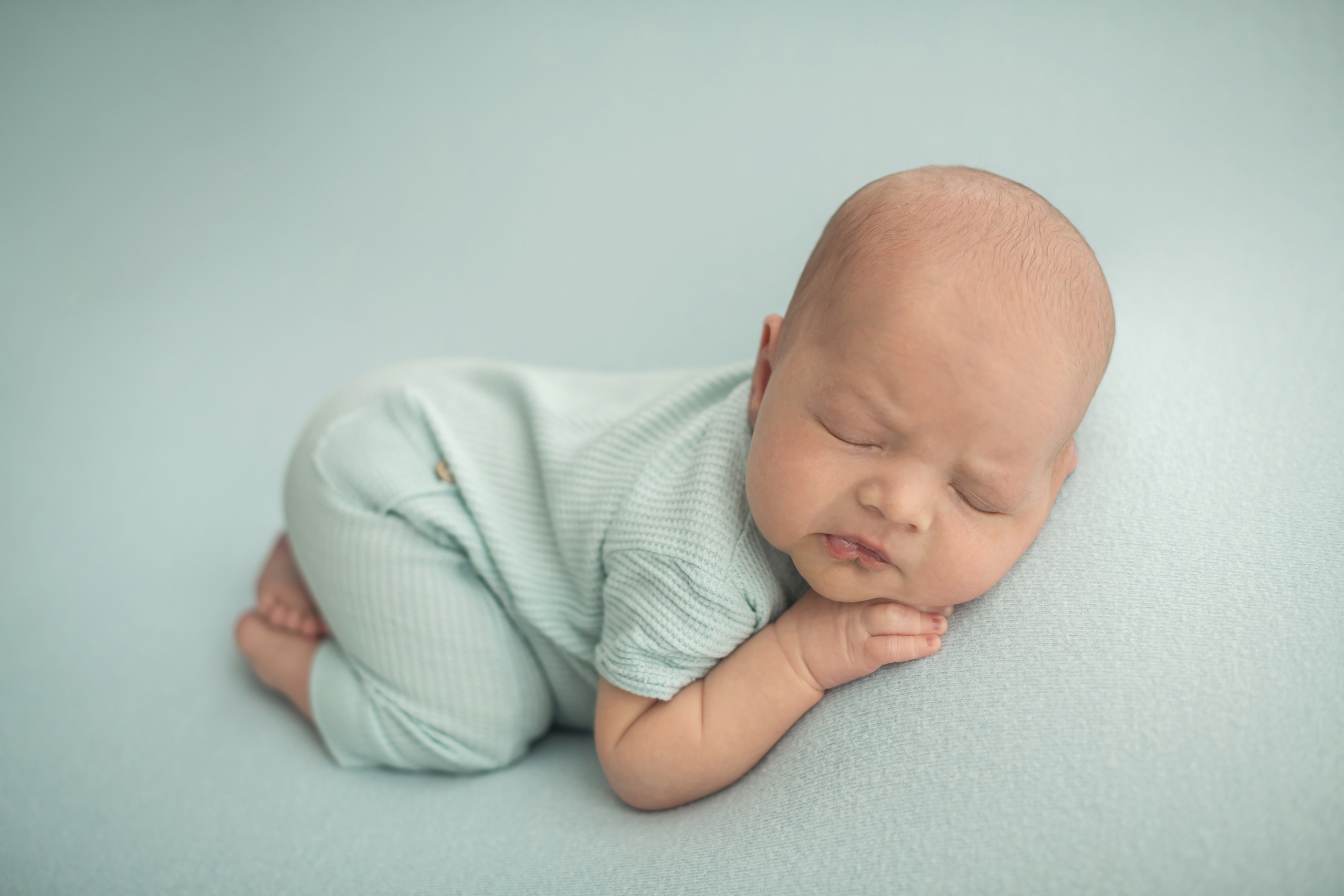 Новорожденные малыши владивосток. Детский и семейный фотограф Елена Новоселова в г. Владивосток