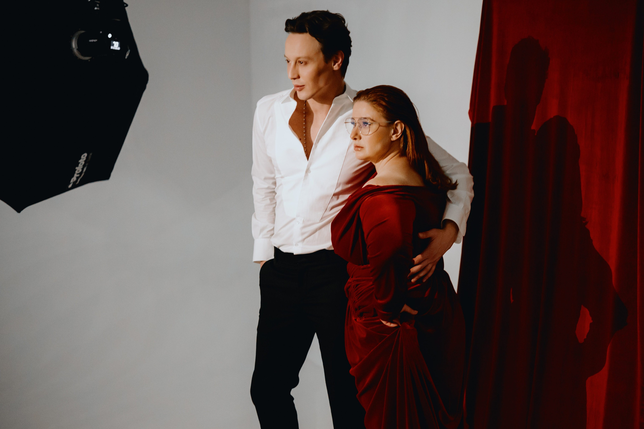 Backstage для журнала «Караван историй» с Юлией Куварзиной. Фотограф в Москве и Санкт-Петербурге Дарина