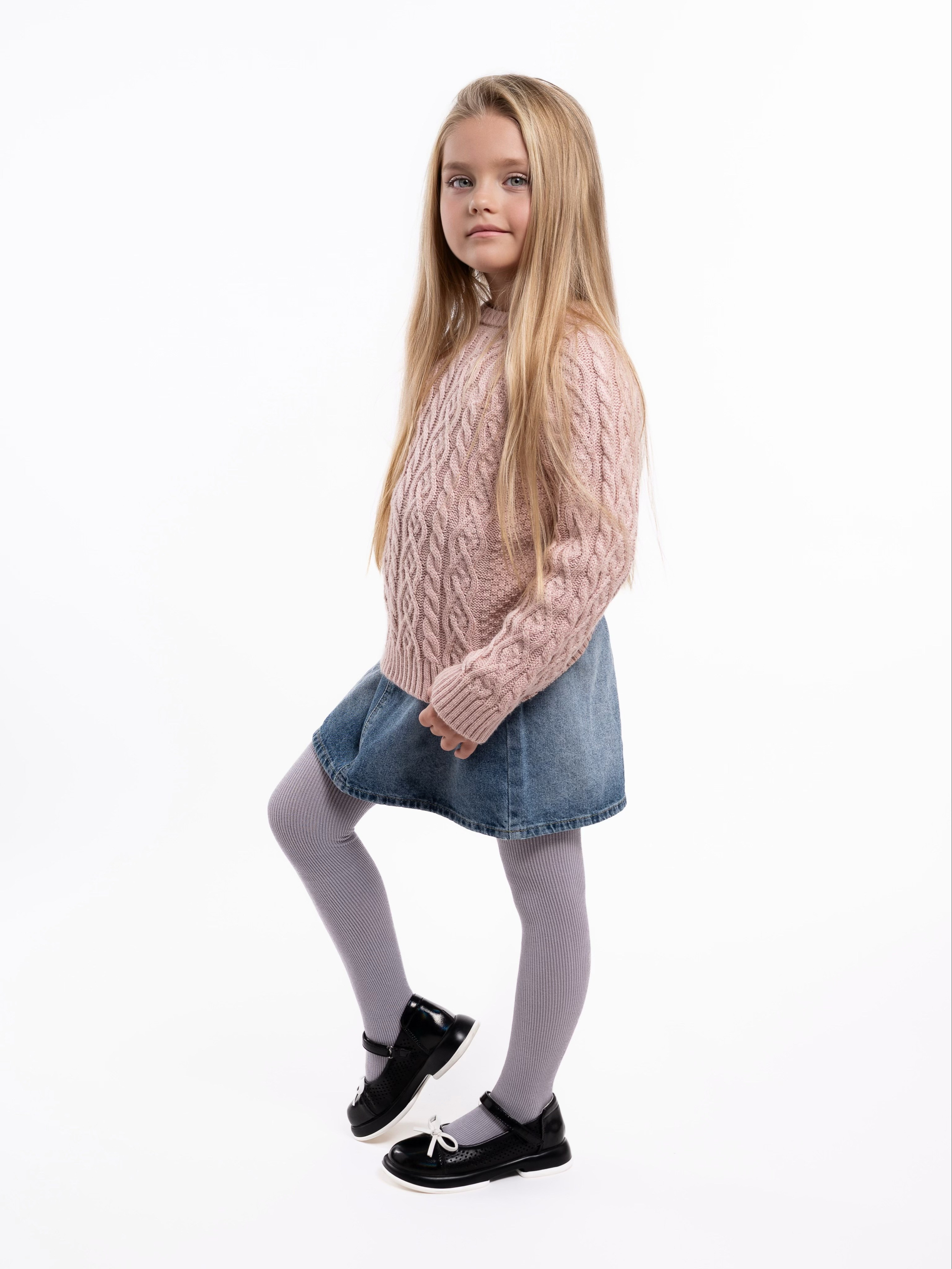 Колготки детские модели + предметка серия 2. Предметный фотограф, фото для маркетплейсов Пятигорск, КМВ