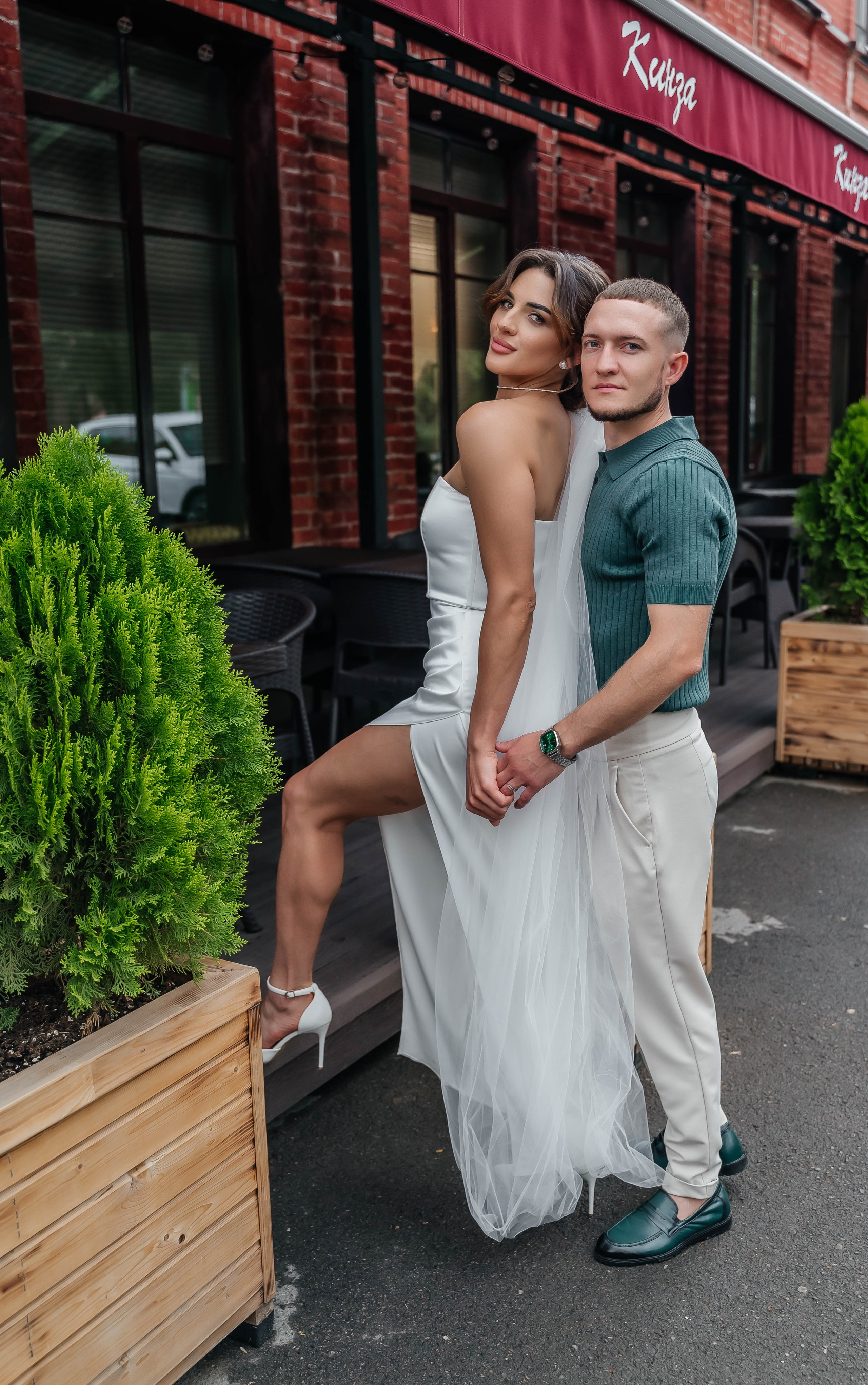 Лейла и Женя, 23.08.24. Фотограф Виктория Казановская в Каменске-Шахтинском