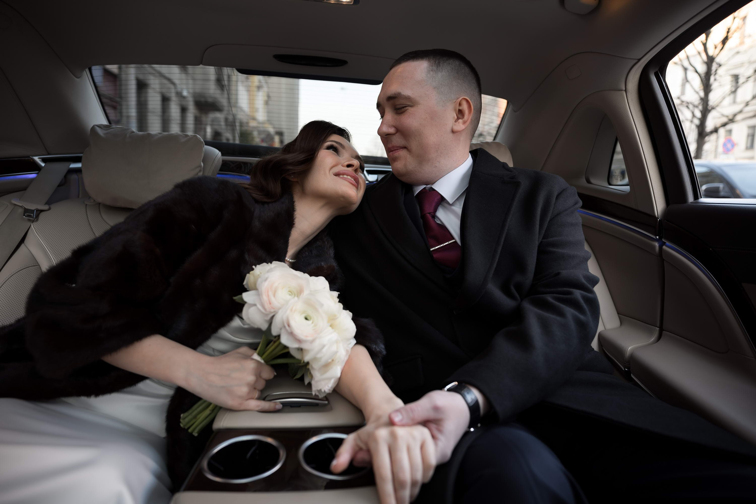 Свадебная фотосессия на Фурштатской. Свадебный фотограф Игорь Брундасов 8PHOTO на свадьбу венчание загс СПб