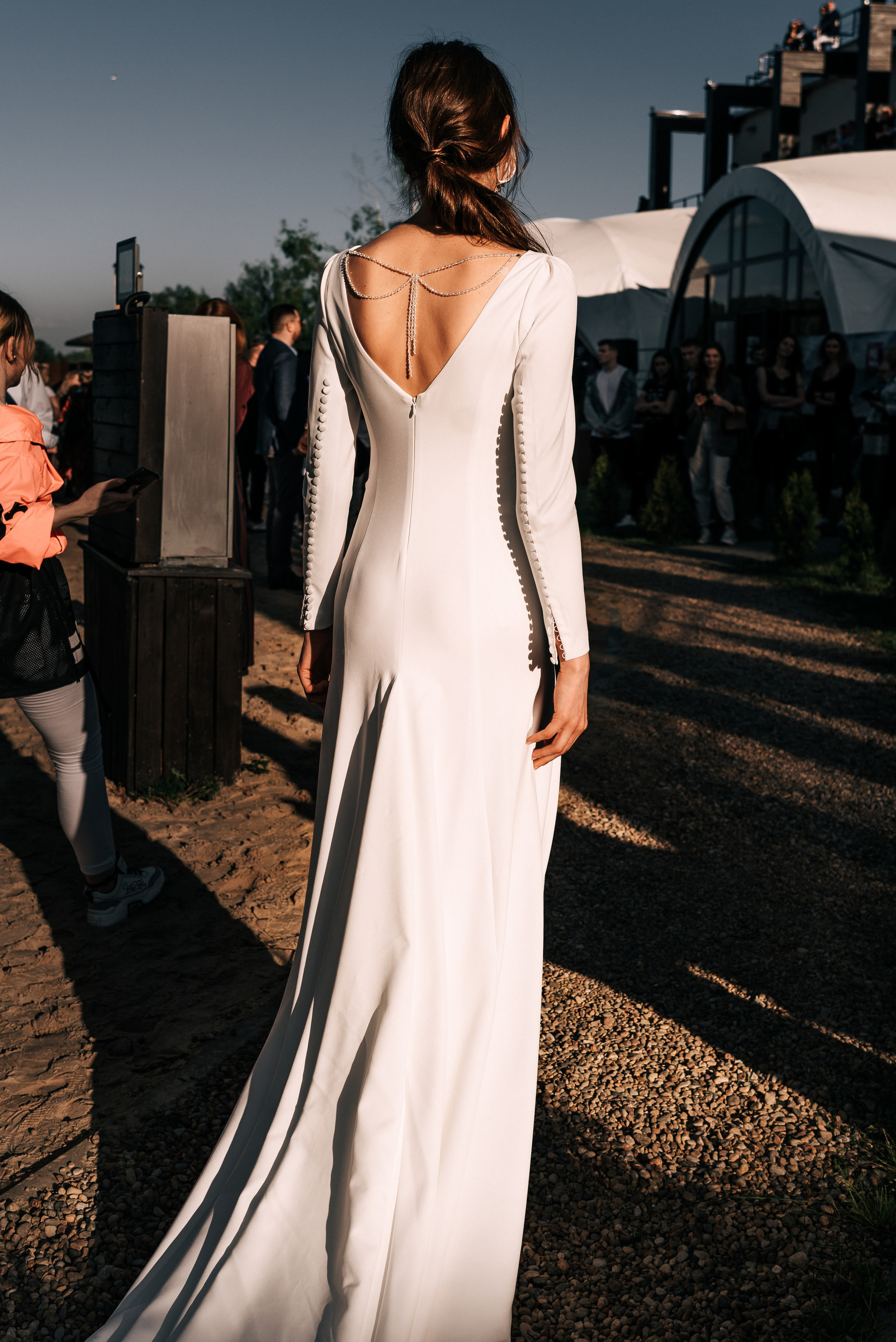 Великолепный показ свадебных платьев свадебного салона-ателье Bonjour. Свадебный салон-ателье Бонжур в Минске Bonjour