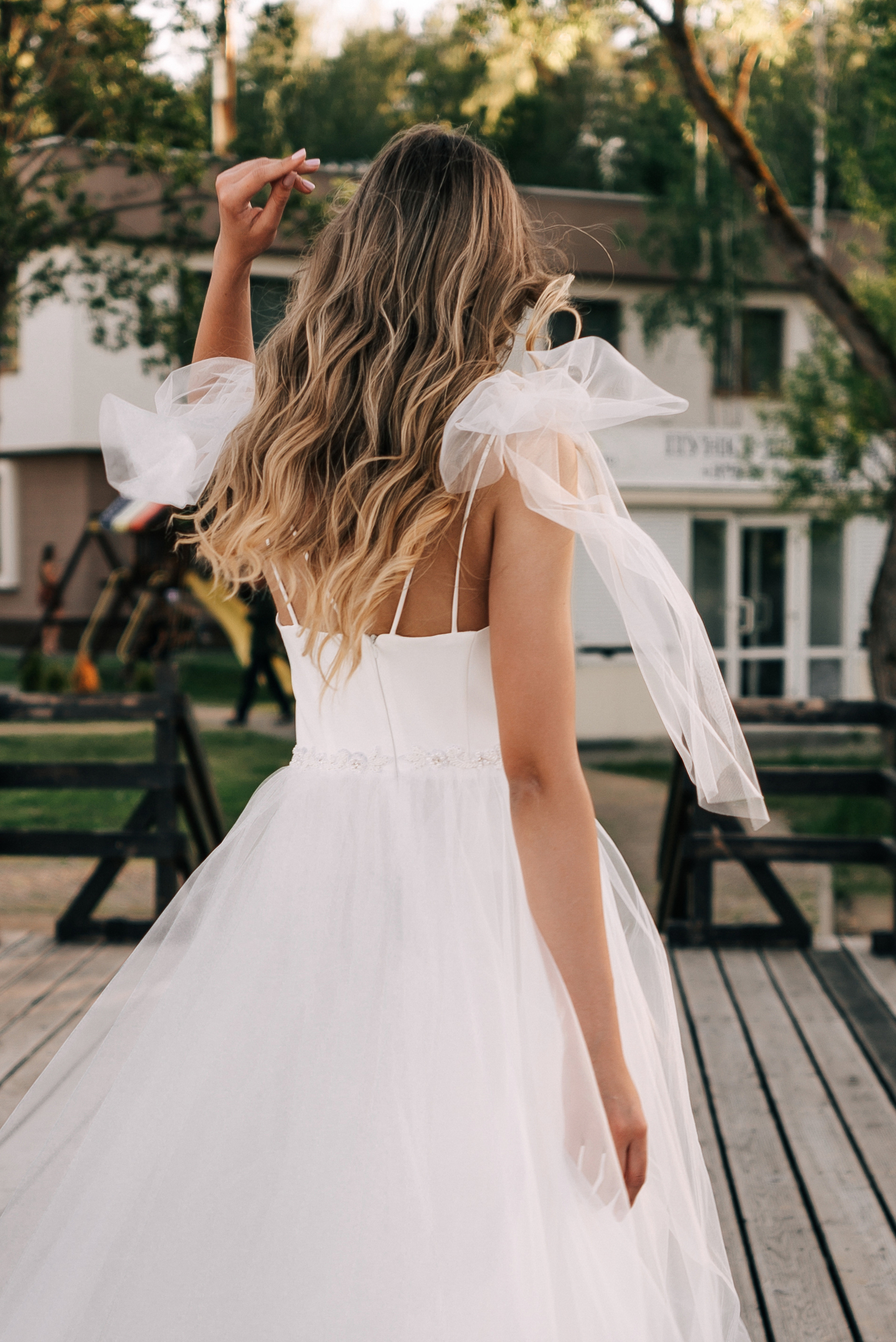 Великолепный показ свадебных платьев свадебного салона-ателье Bonjour. Свадебный салон-ателье Бонжур в Минске Bonjour