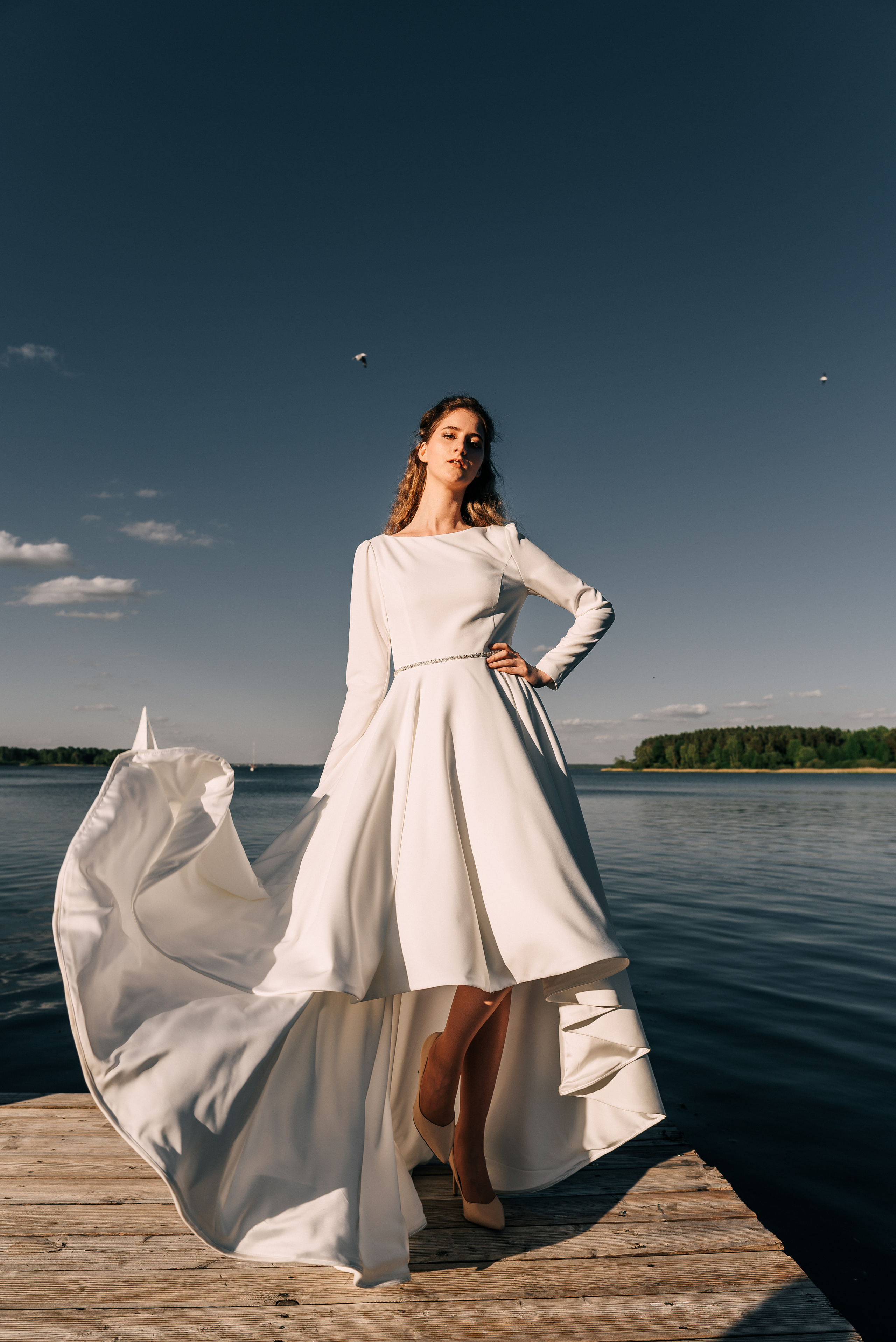 Великолепный показ свадебных платьев свадебного салона-ателье Bonjour. Свадебный салон-ателье Бонжур в Минске Bonjour