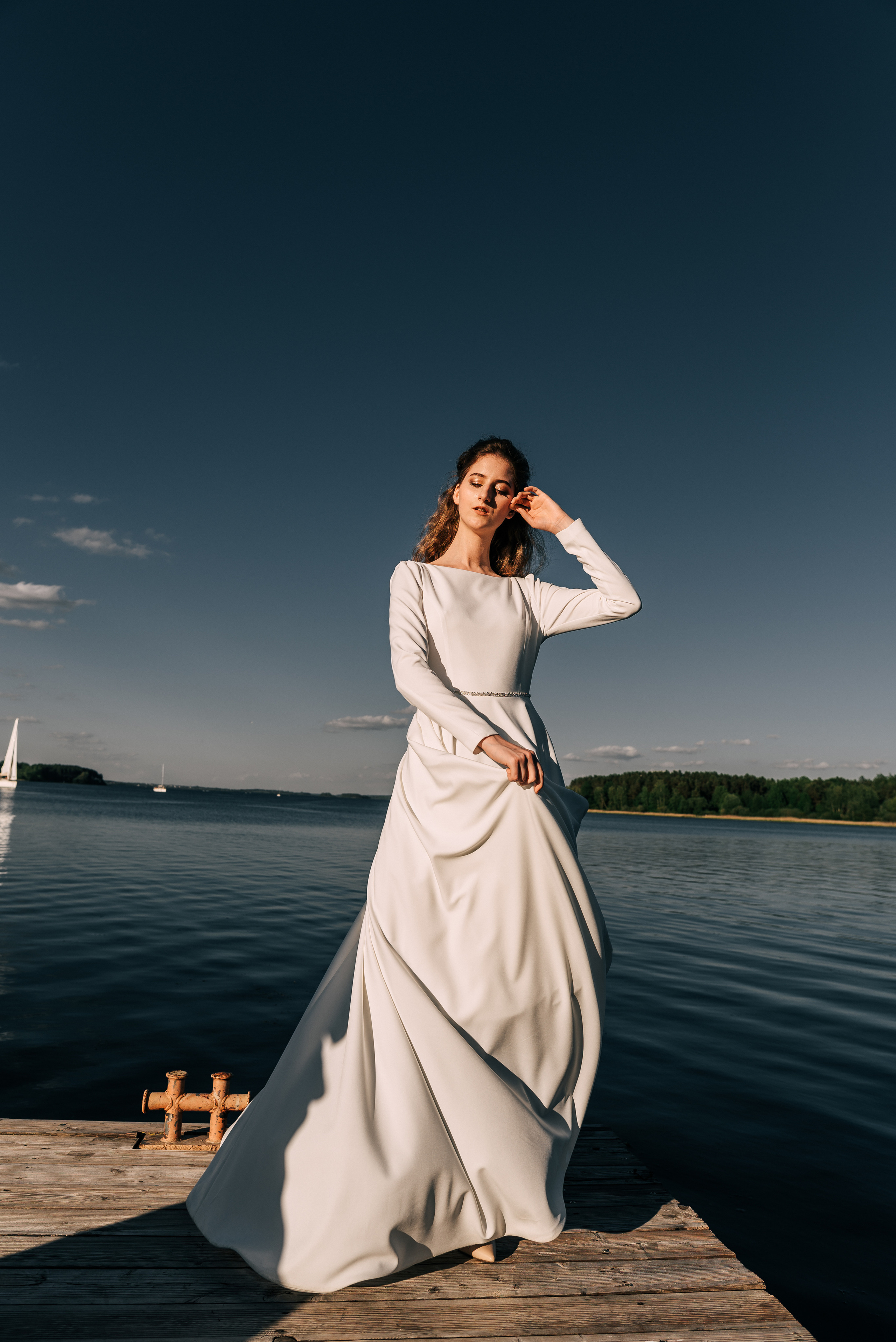 Великолепный показ свадебных платьев свадебного салона-ателье Bonjour. Свадебный салон-ателье Бонжур в Минске Bonjour