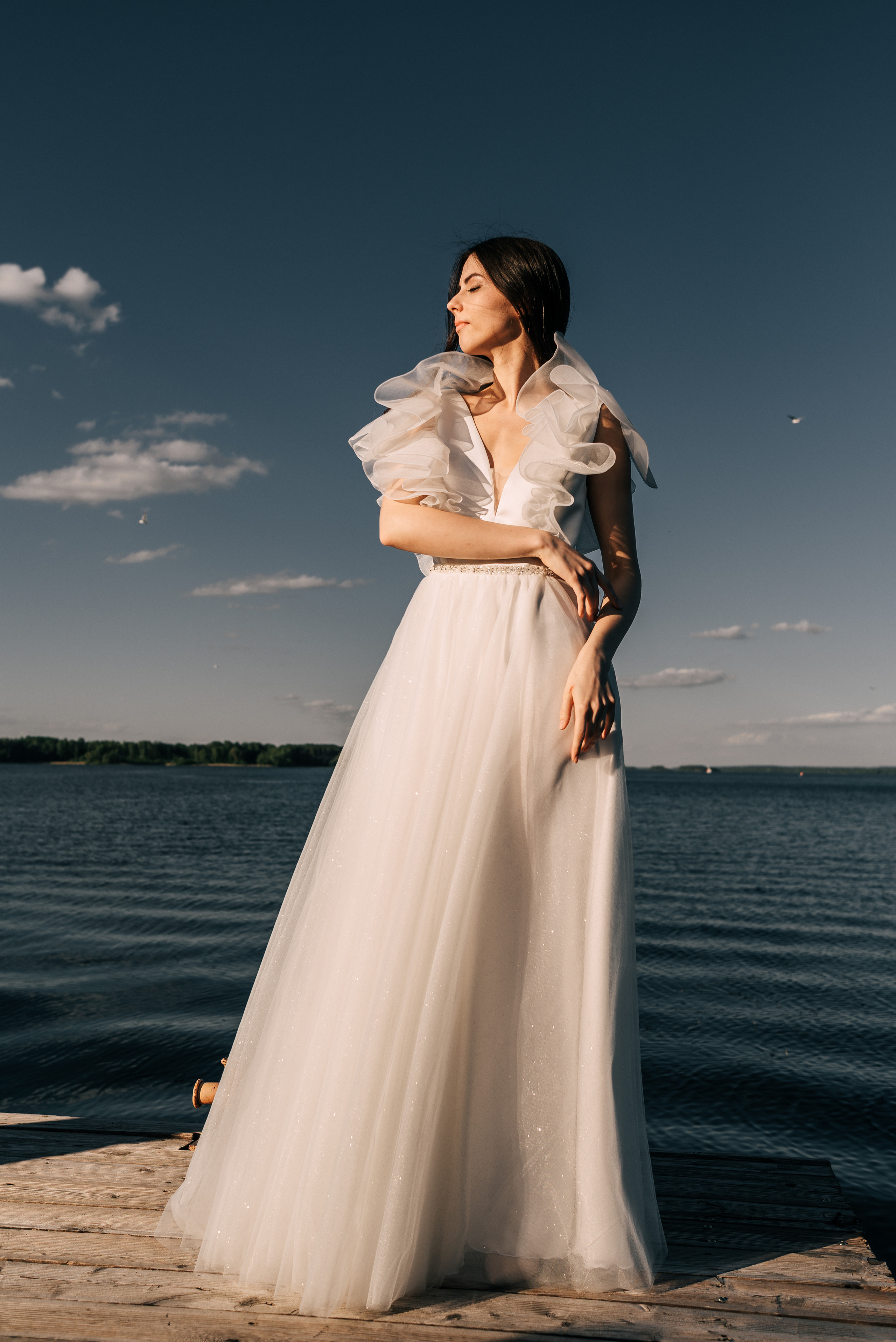 Великолепный показ свадебных платьев свадебного салона-ателье Bonjour. Свадебный салон-ателье Бонжур в Минске Bonjour