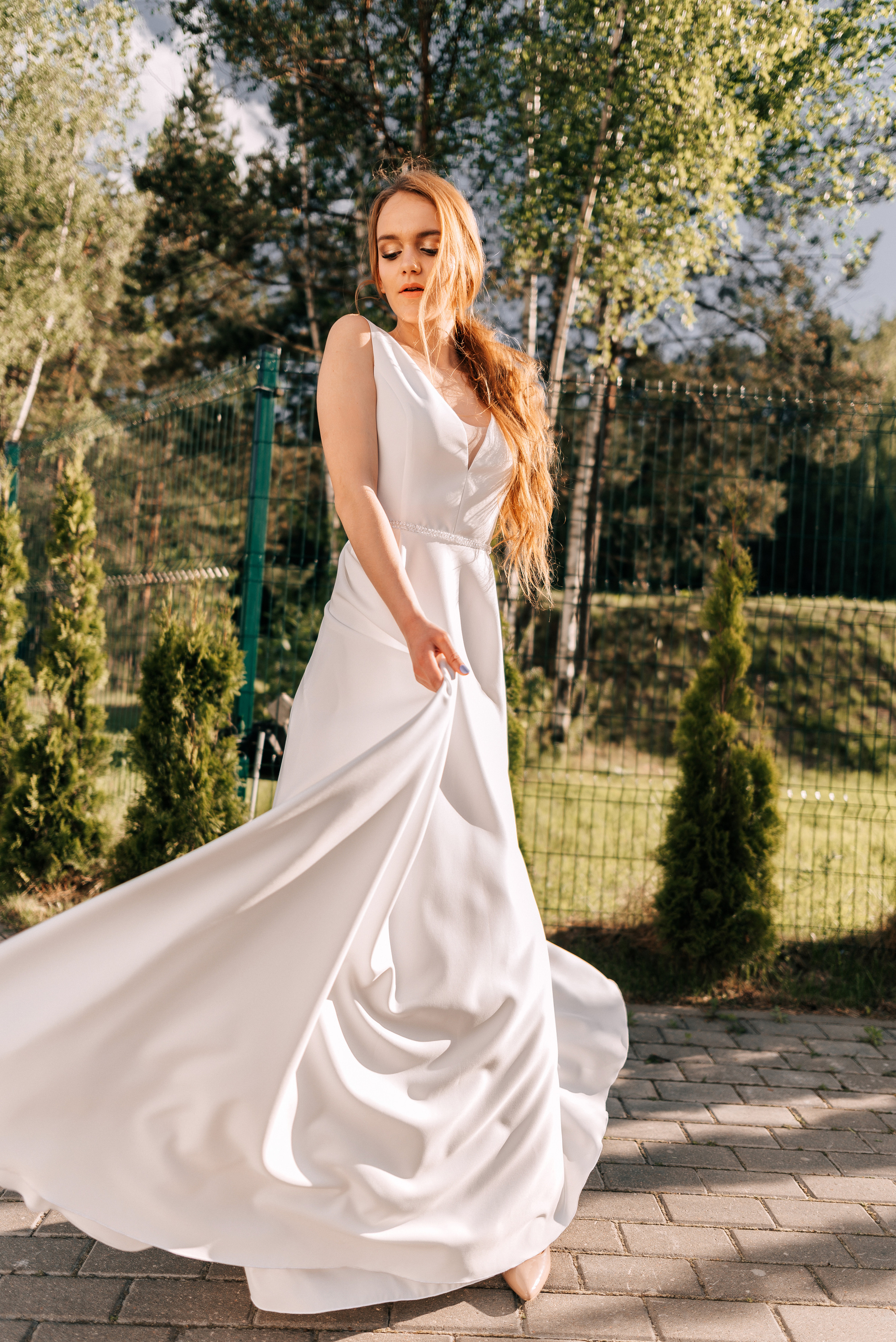 Великолепный показ свадебных платьев свадебного салона-ателье Bonjour. Свадебный салон-ателье Бонжур в Минске Bonjour