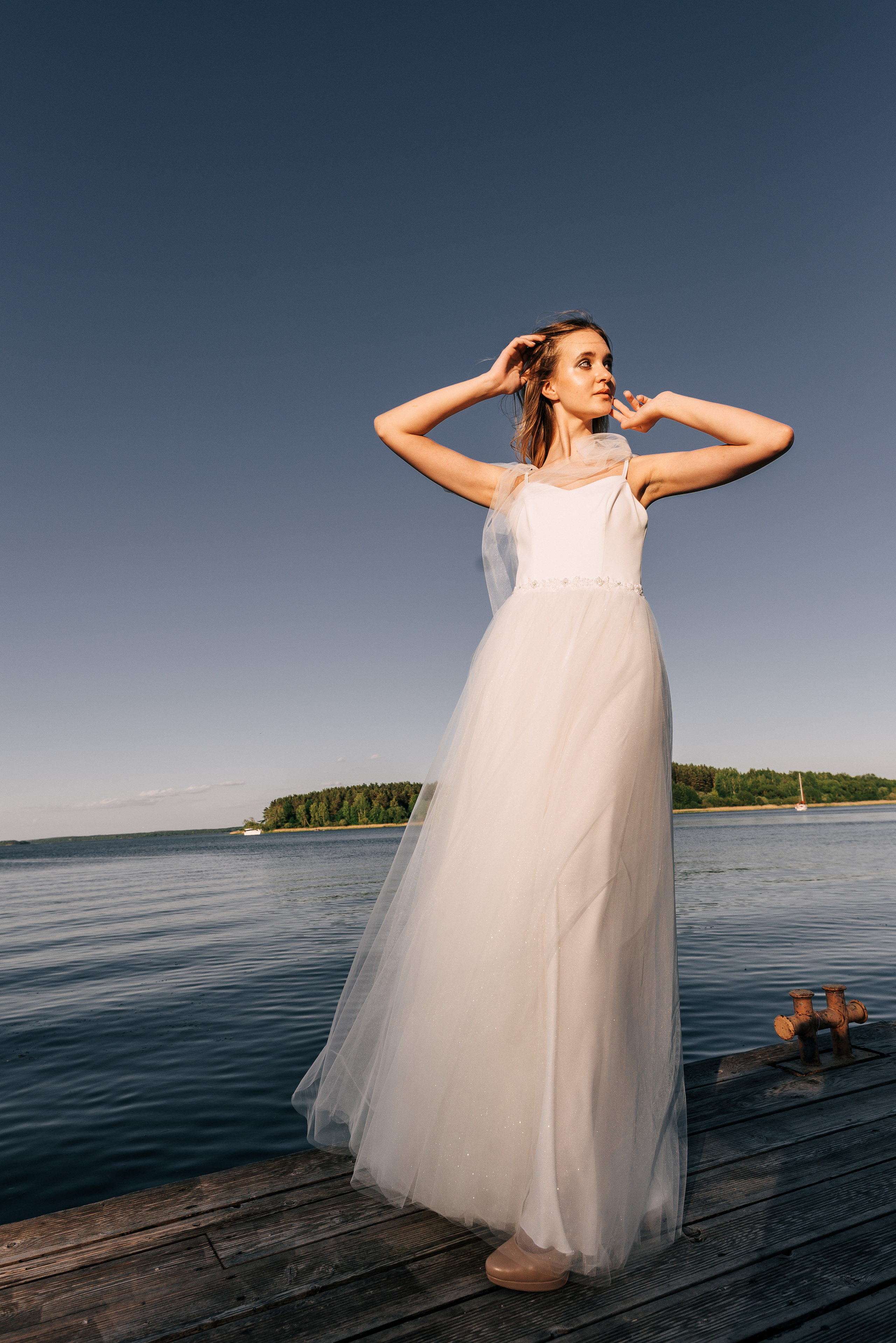 Великолепный показ свадебных платьев свадебного салона-ателье Bonjour. Свадебный салон-ателье Бонжур в Минске Bonjour