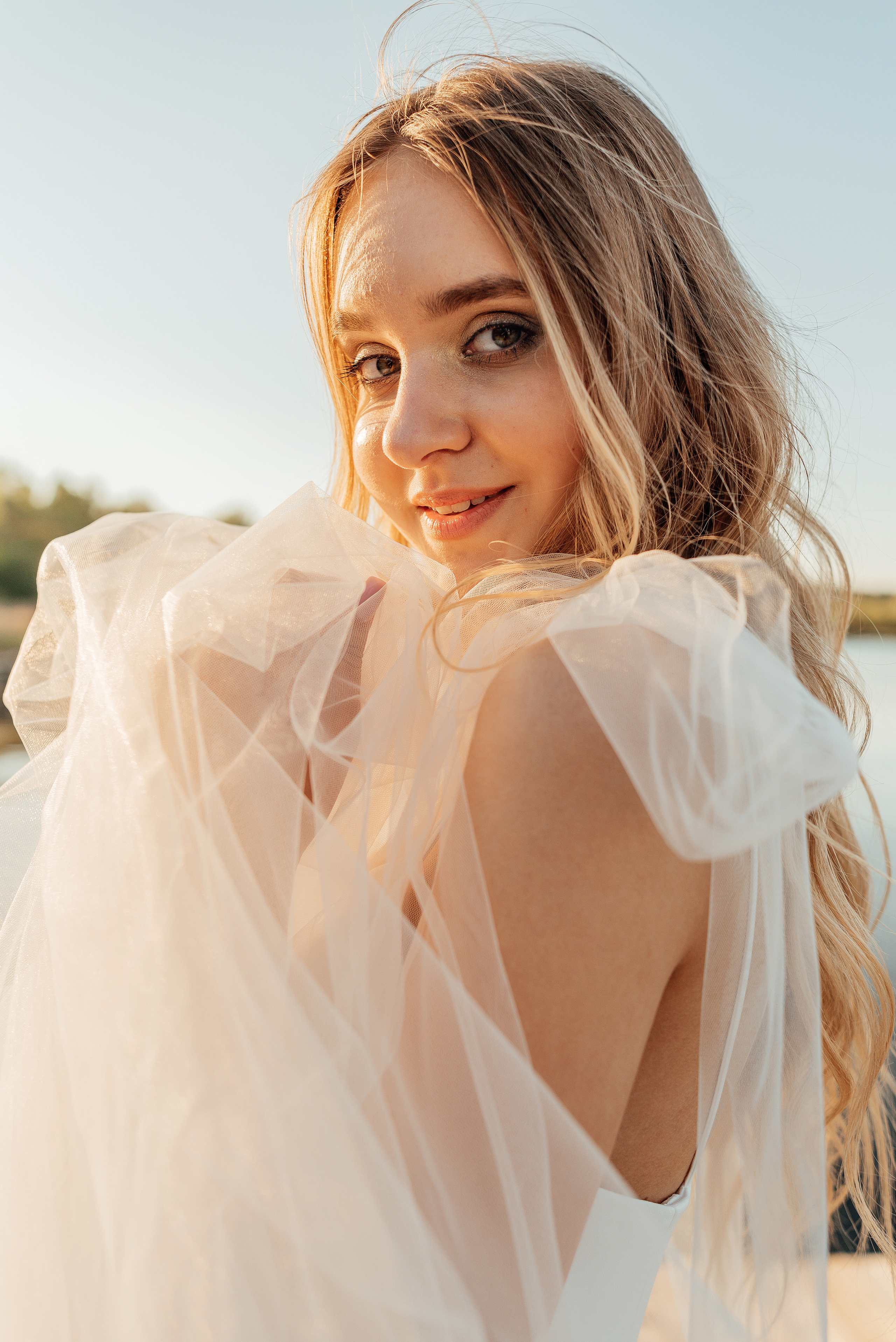 Великолепный показ свадебных платьев свадебного салона-ателье Bonjour. Свадебный салон-ателье Бонжур в Минске Bonjour