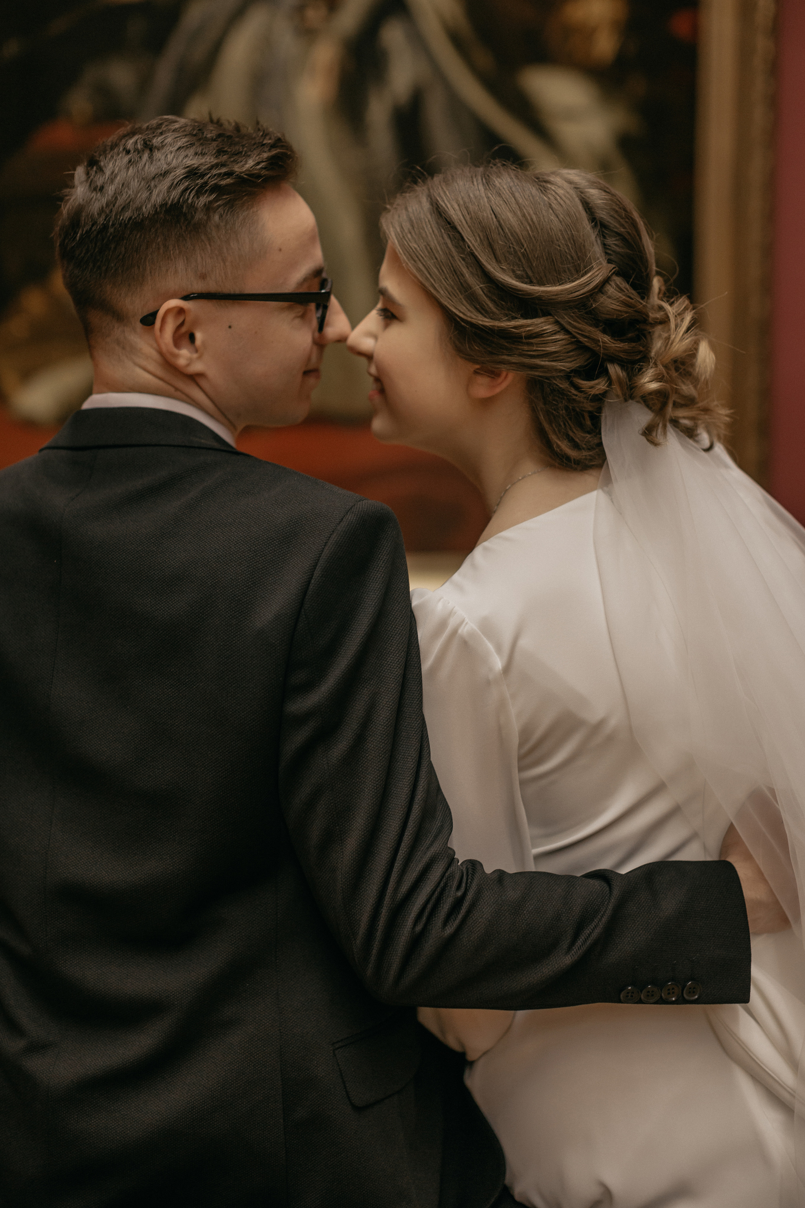 Истории любви наших невест, которые нашли платье мечты в салоне Бонжур. Свадебный салон-ателье Бонжур в Минске Bonjour