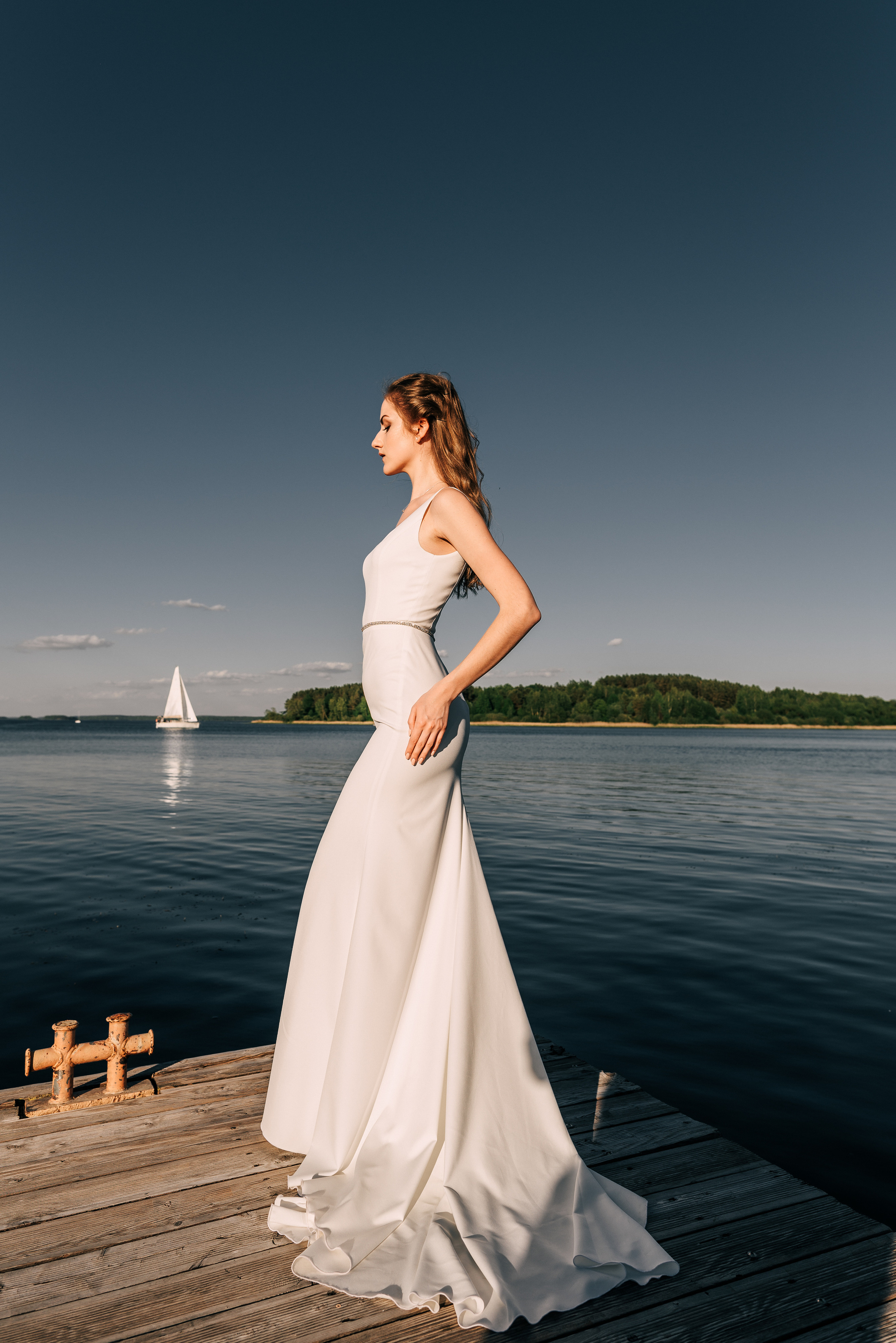 Великолепный показ свадебных платьев свадебного салона-ателье Bonjour. Свадебный салон-ателье Бонжур в Минске Bonjour