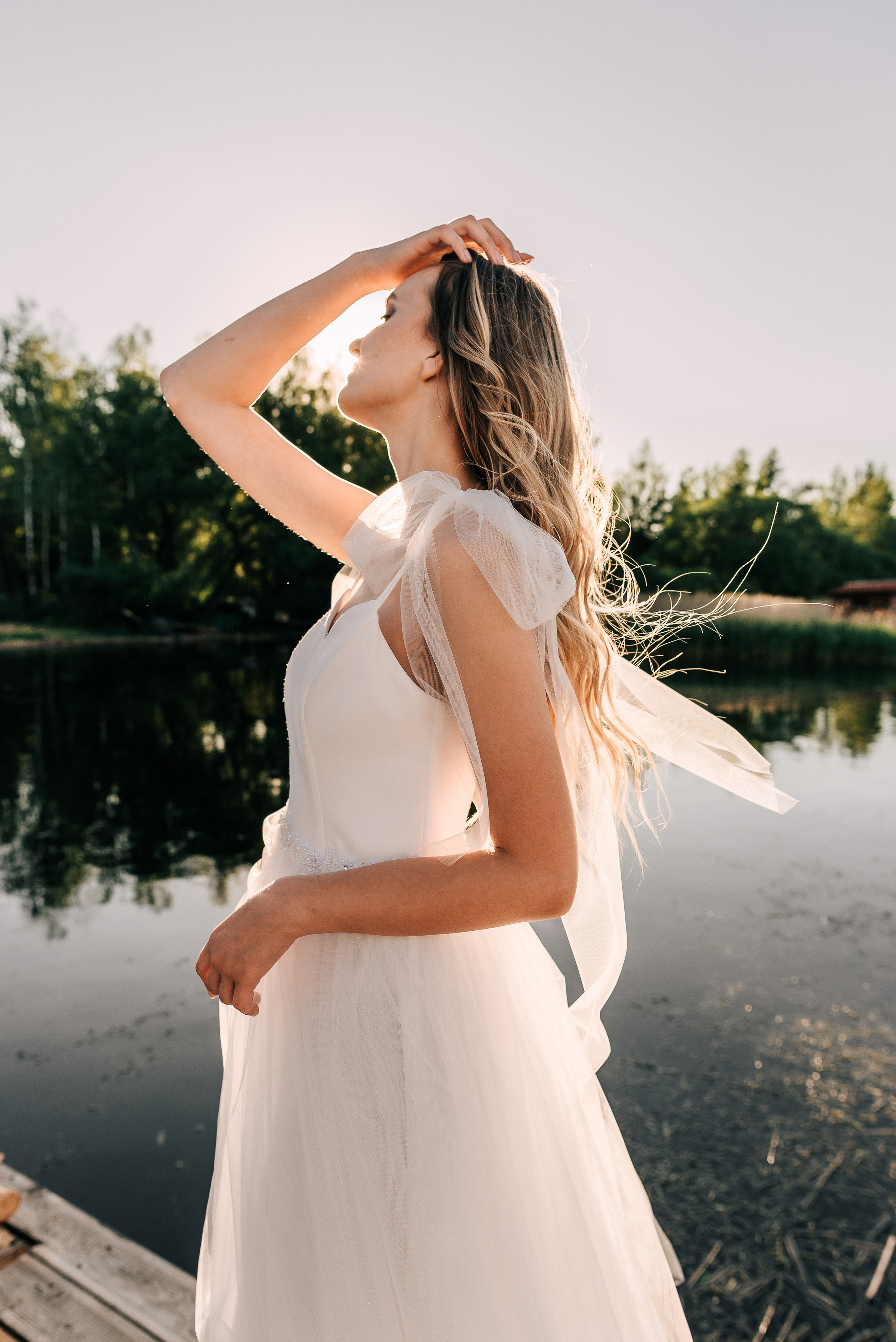 Великолепный показ свадебных платьев свадебного салона-ателье Bonjour. Свадебный салон-ателье Бонжур в Минске Bonjour