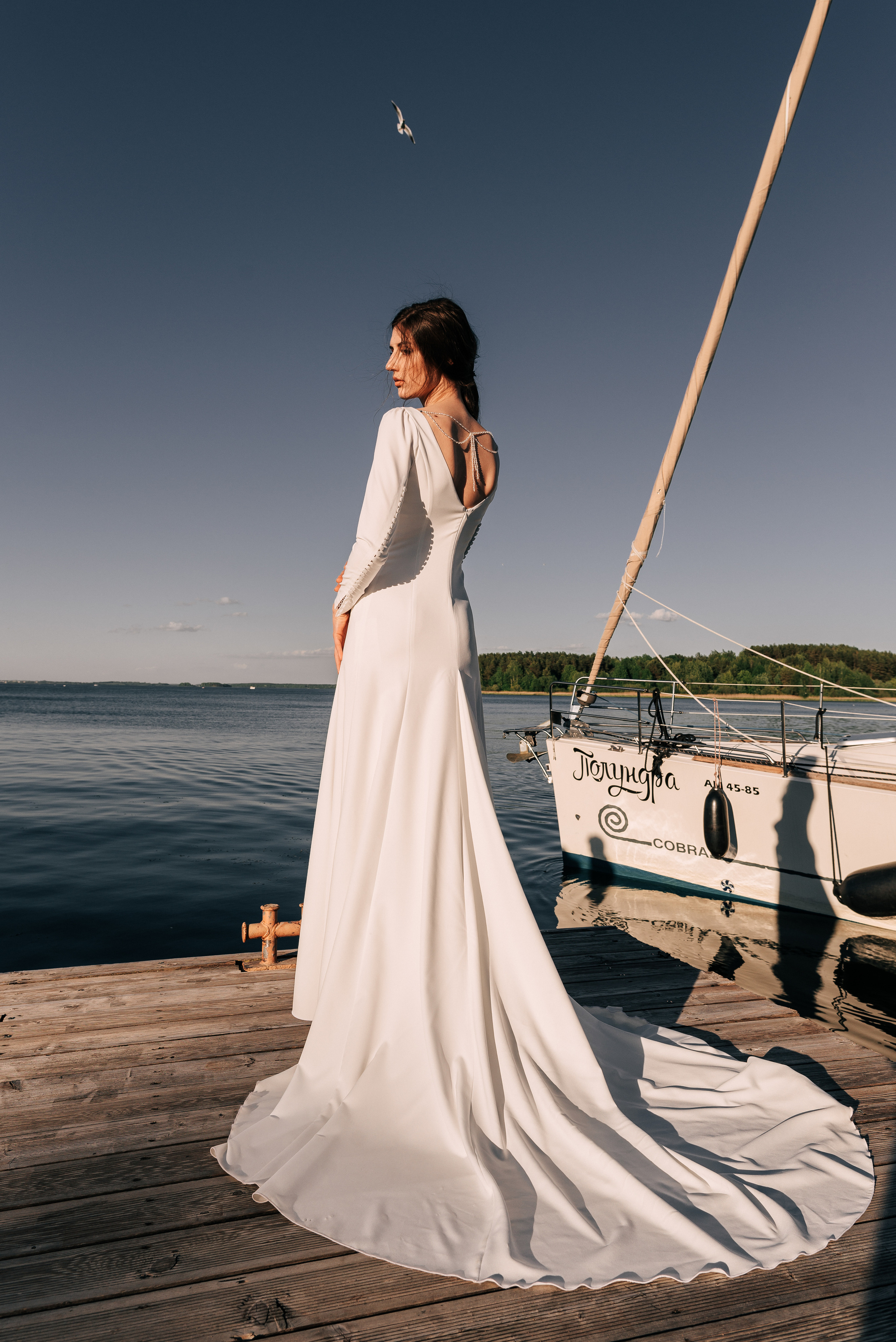 Великолепный показ свадебных платьев свадебного салона-ателье Bonjour. Свадебный салон-ателье Бонжур в Минске Bonjour