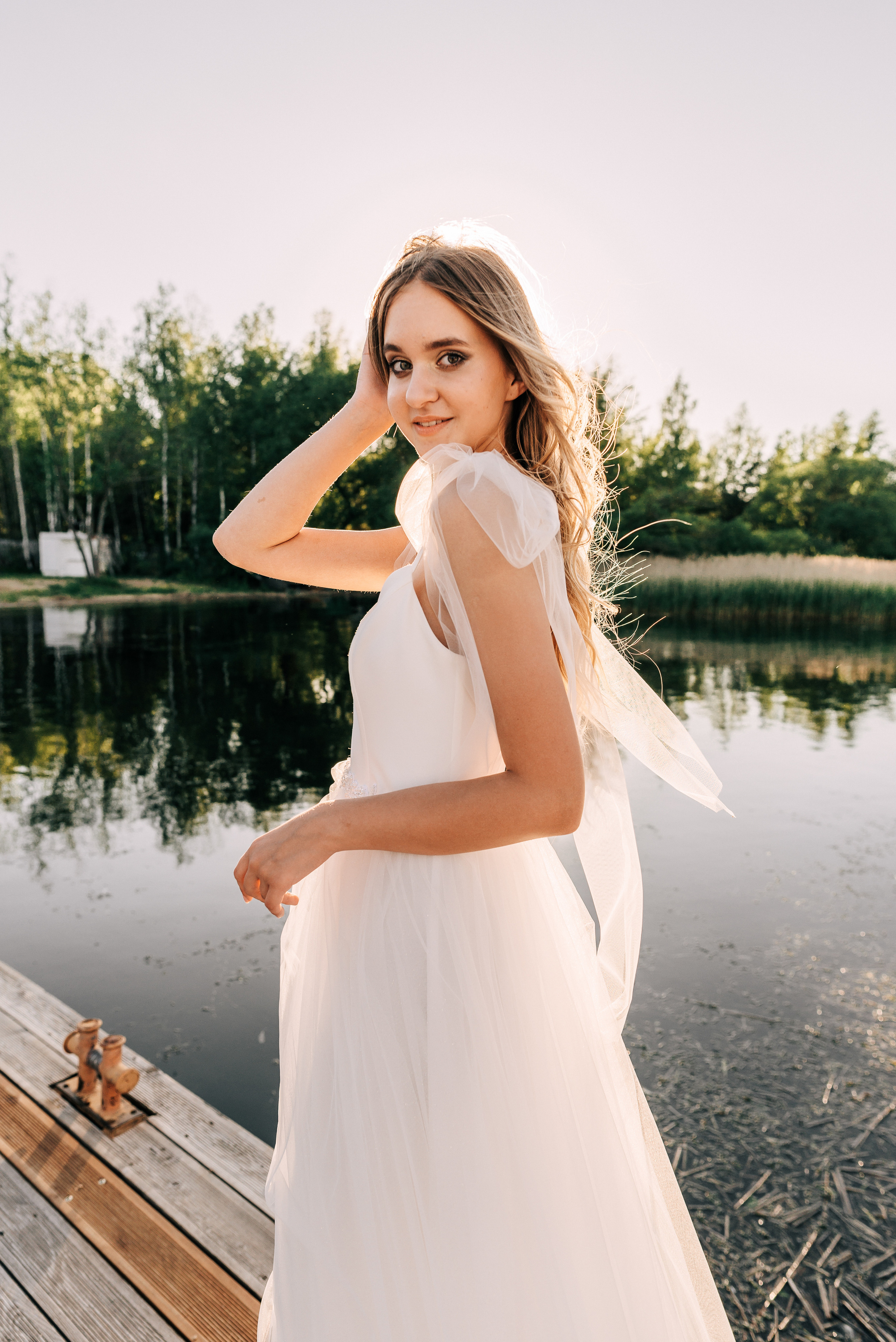 Великолепный показ свадебных платьев свадебного салона-ателье Bonjour. Свадебный салон-ателье Бонжур в Минске Bonjour