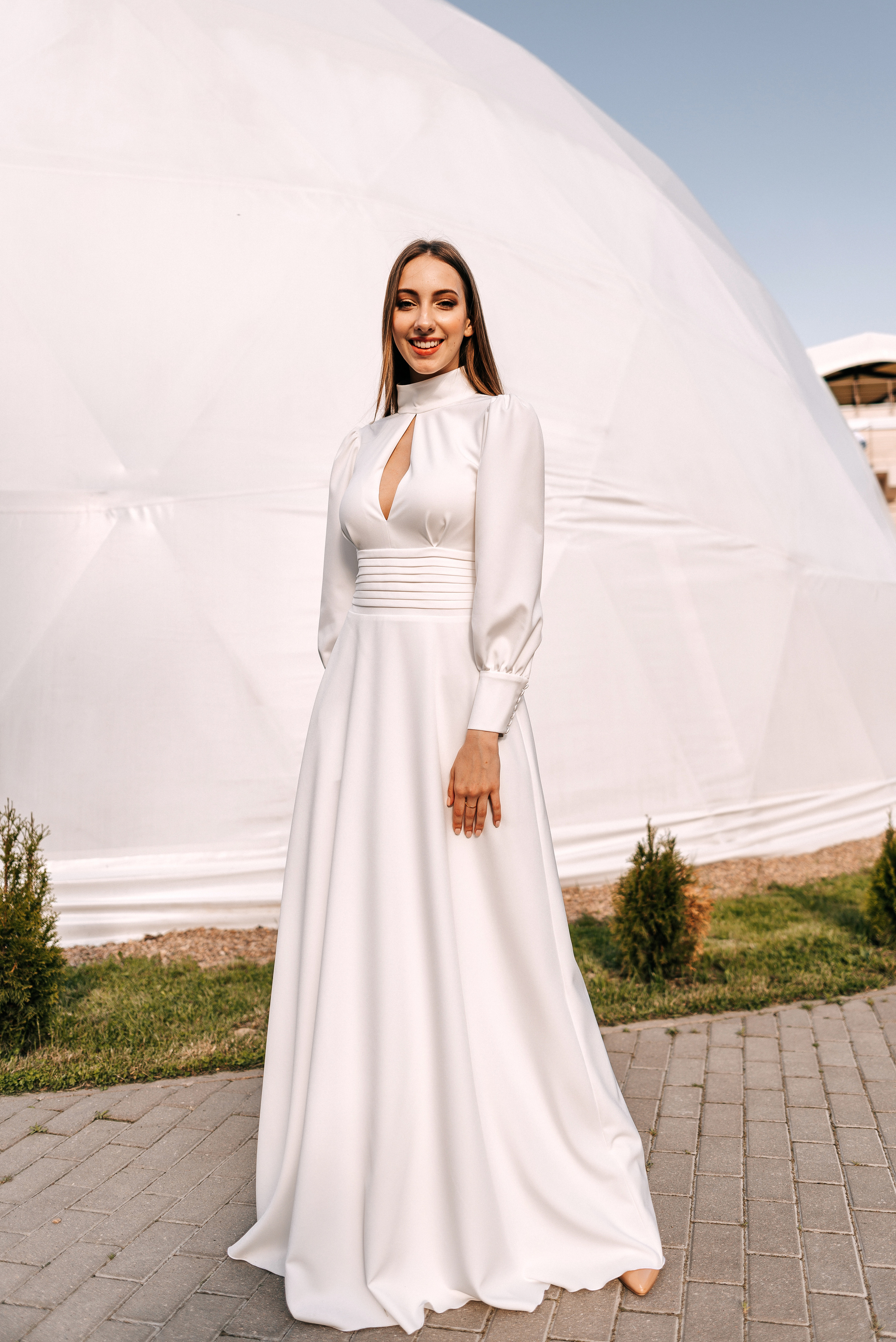 Великолепный показ свадебных платьев свадебного салона-ателье Bonjour. Свадебный салон-ателье Бонжур в Минске Bonjour