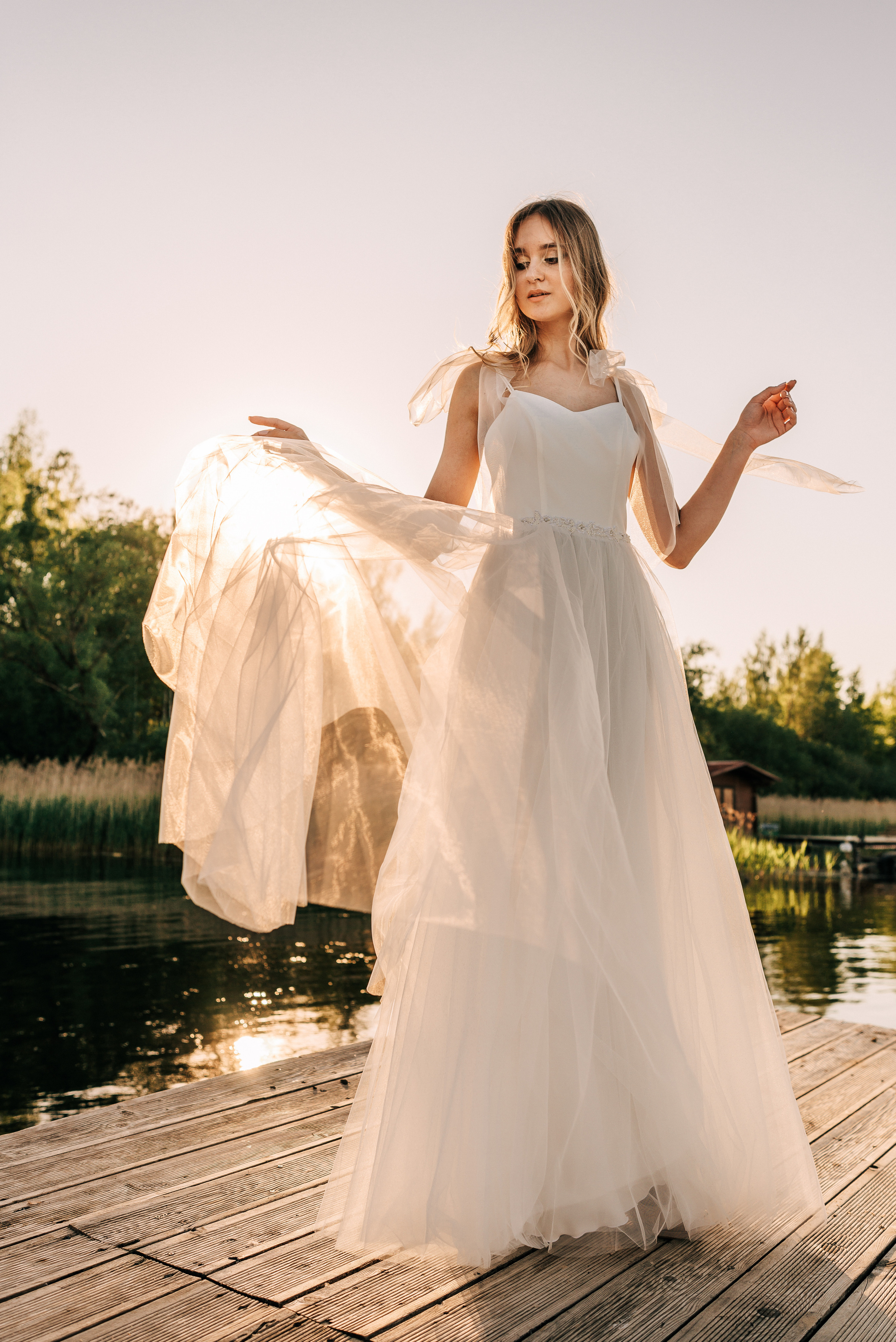 Великолепный показ свадебных платьев свадебного салона-ателье Bonjour. Свадебный салон-ателье Бонжур в Минске Bonjour