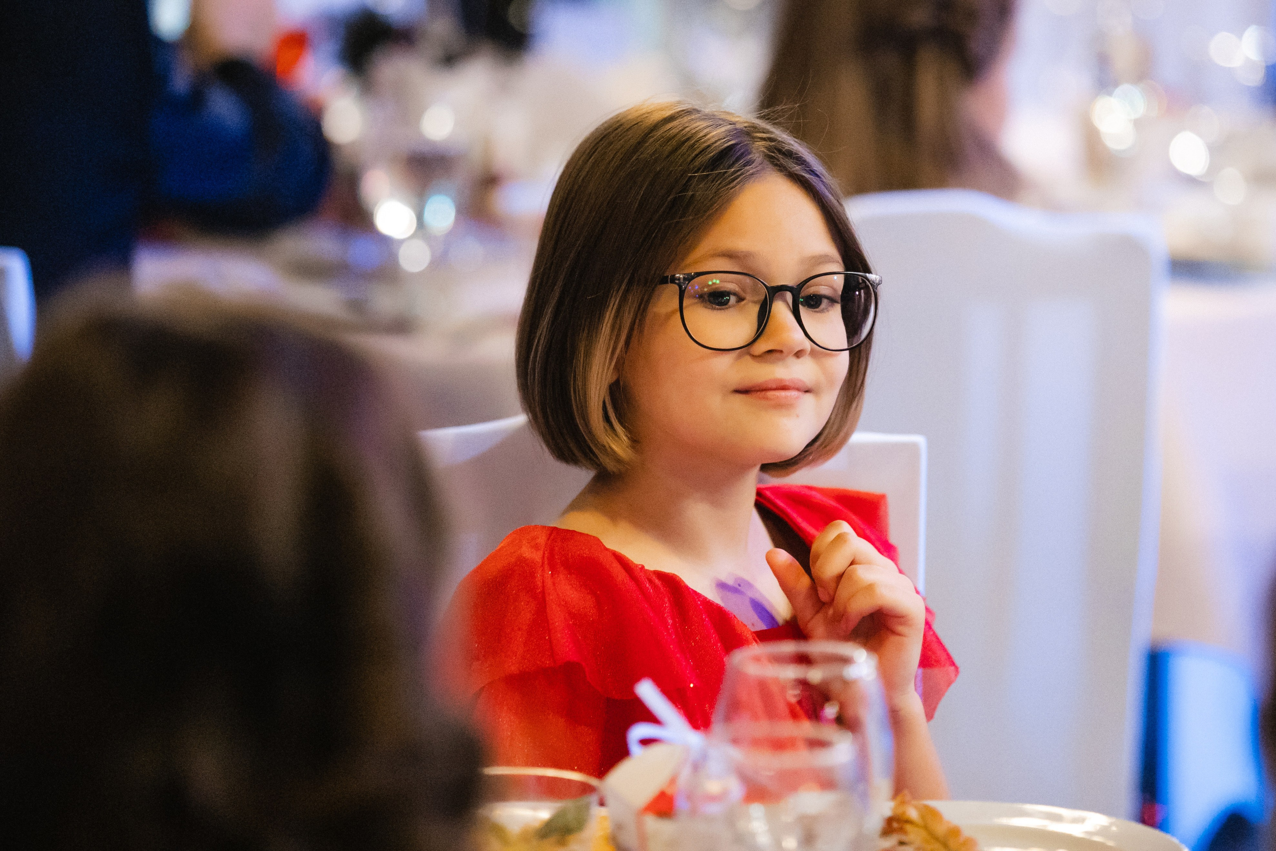 Автограф дети. Новогоднее мероприятие. Роман Урумбаев фотограф Нижневартовск