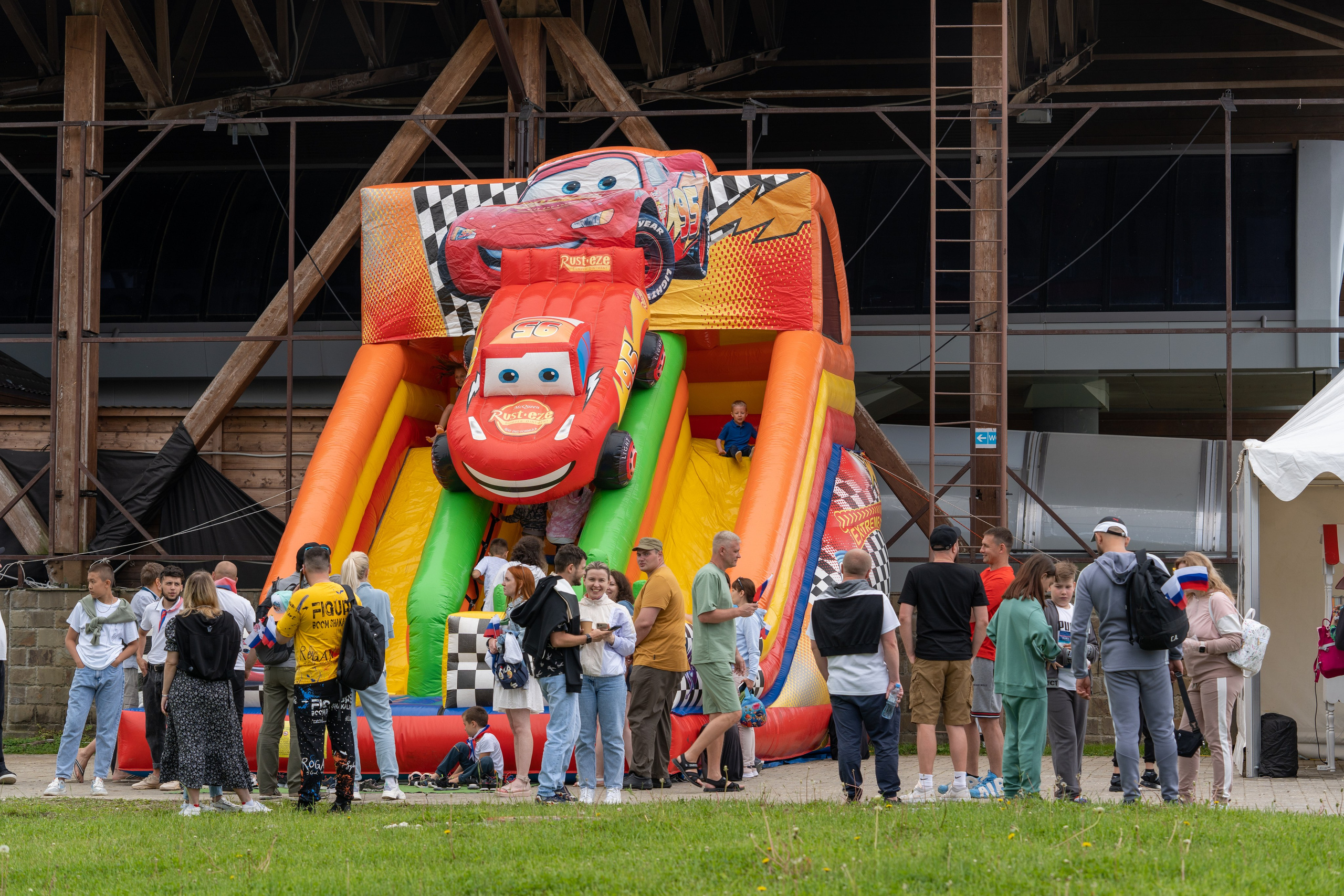 День России на курорте Газпром 2023. Репортажный фотограф в Красной Поляне и Сочи Павлюченко Екатерина