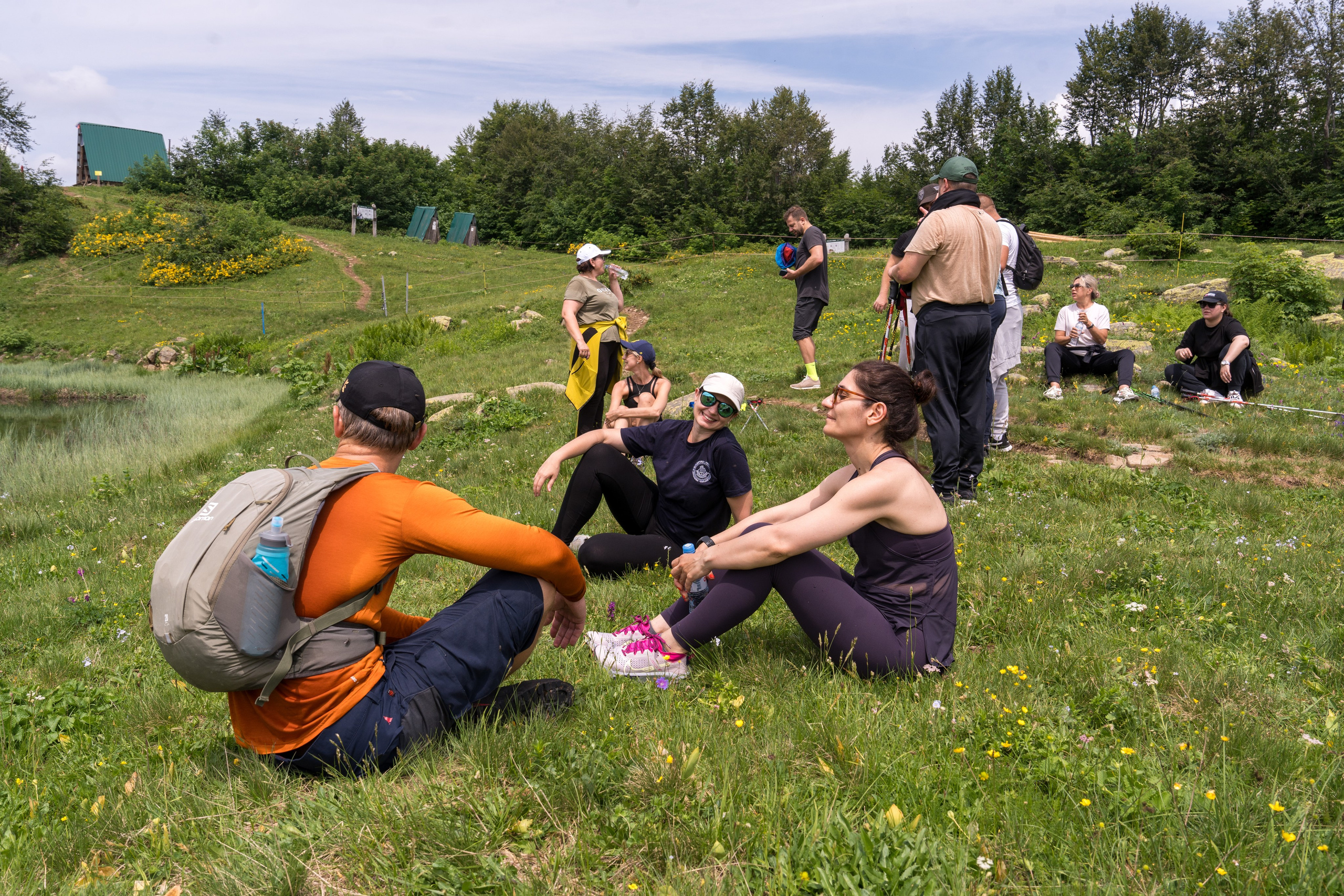 MICE мероприятие для компании «Доставка морем»: хайкинг к Ачипсинским водопадам. Репортажный фотограф в Красной Поляне и Сочи Павлюченко Екатерина
