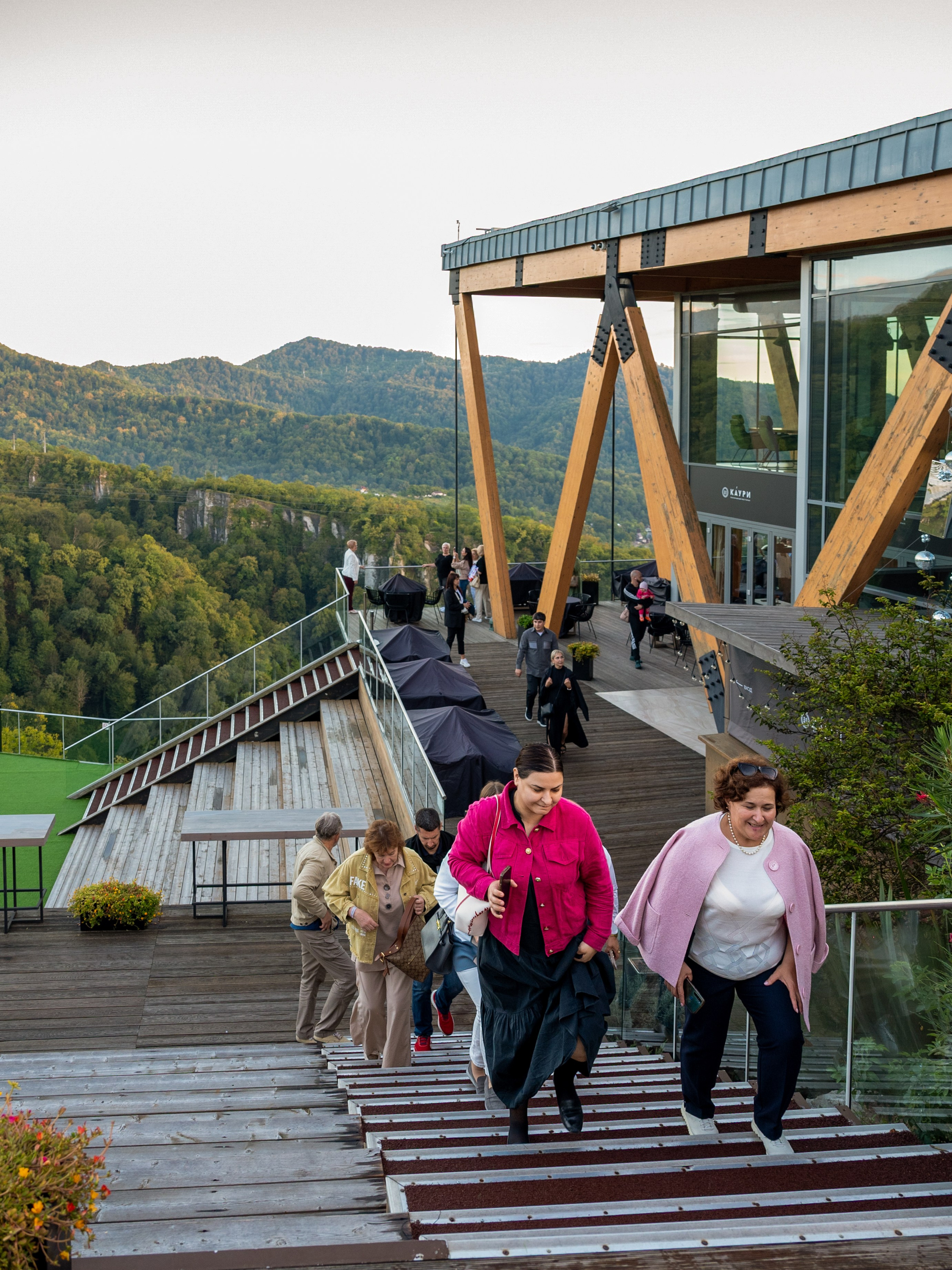 MICE мероприятие для компании Р-фарм. Репортажный фотограф в Красной Поляне и Сочи Павлюченко Екатерина