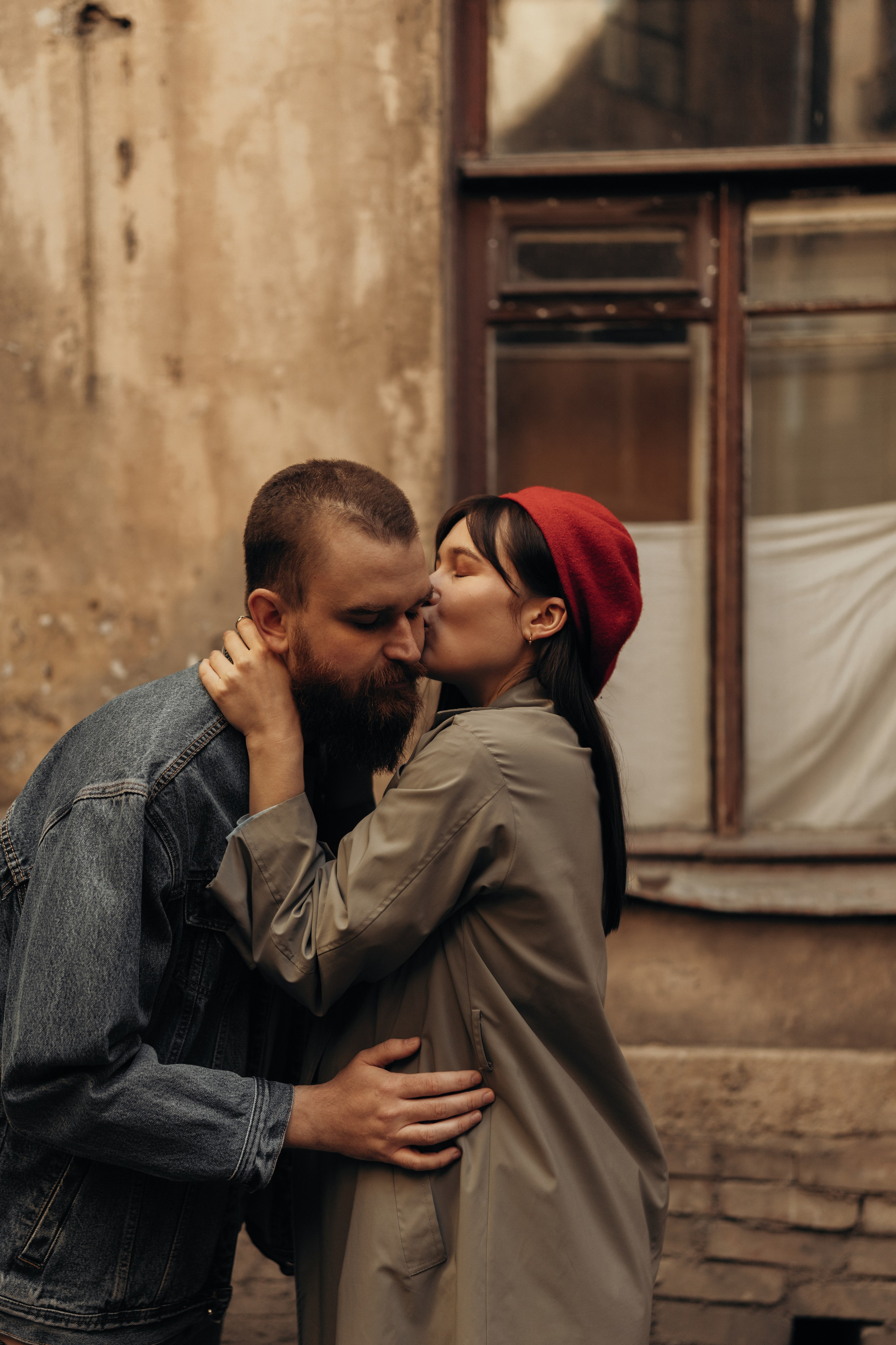 Иван и Регина. Hmliber — фотограф и контент-креатор из Петербурга