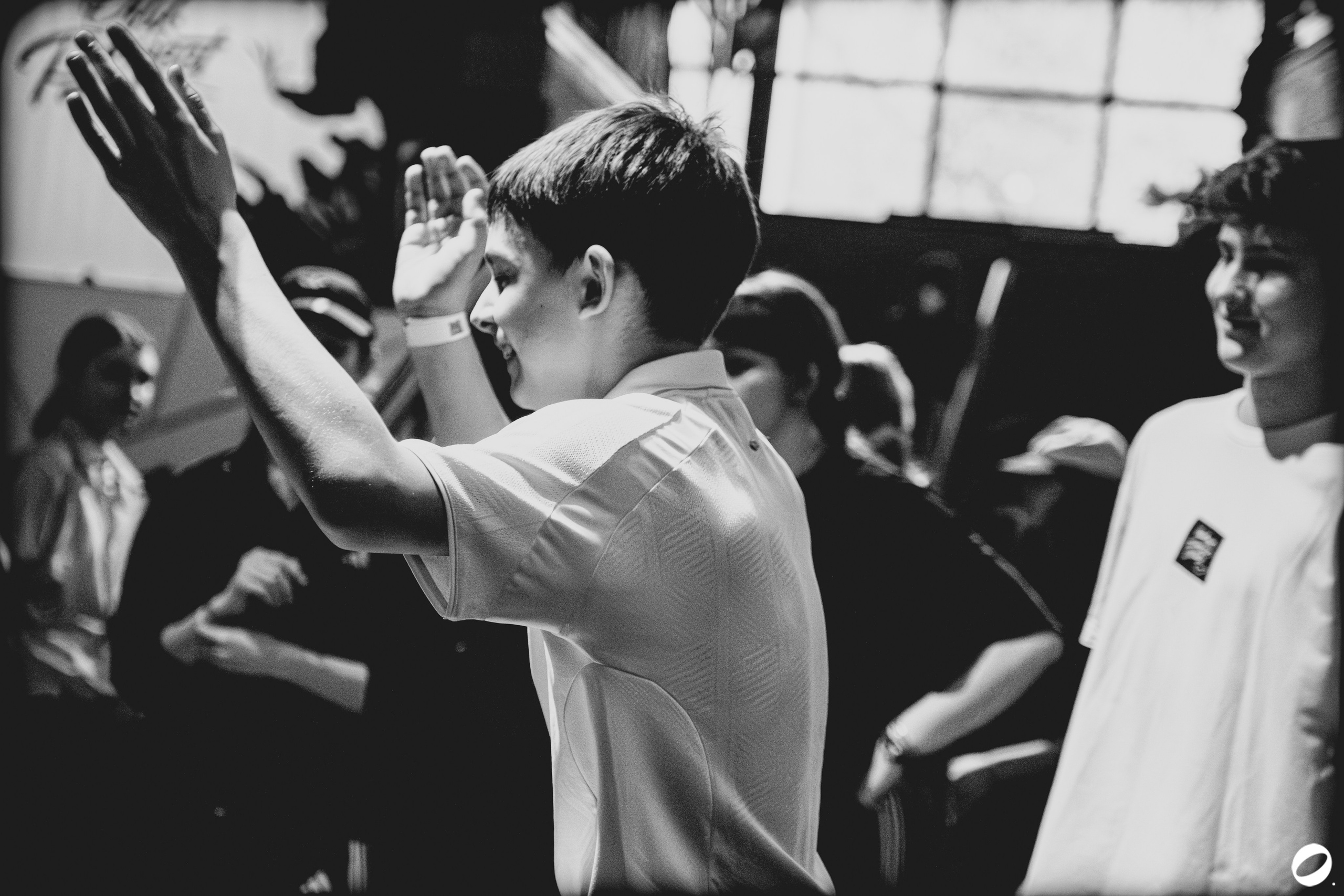 ODD.CLUB 04/04 (@youlovebu). Соня бу тебя сфоткала