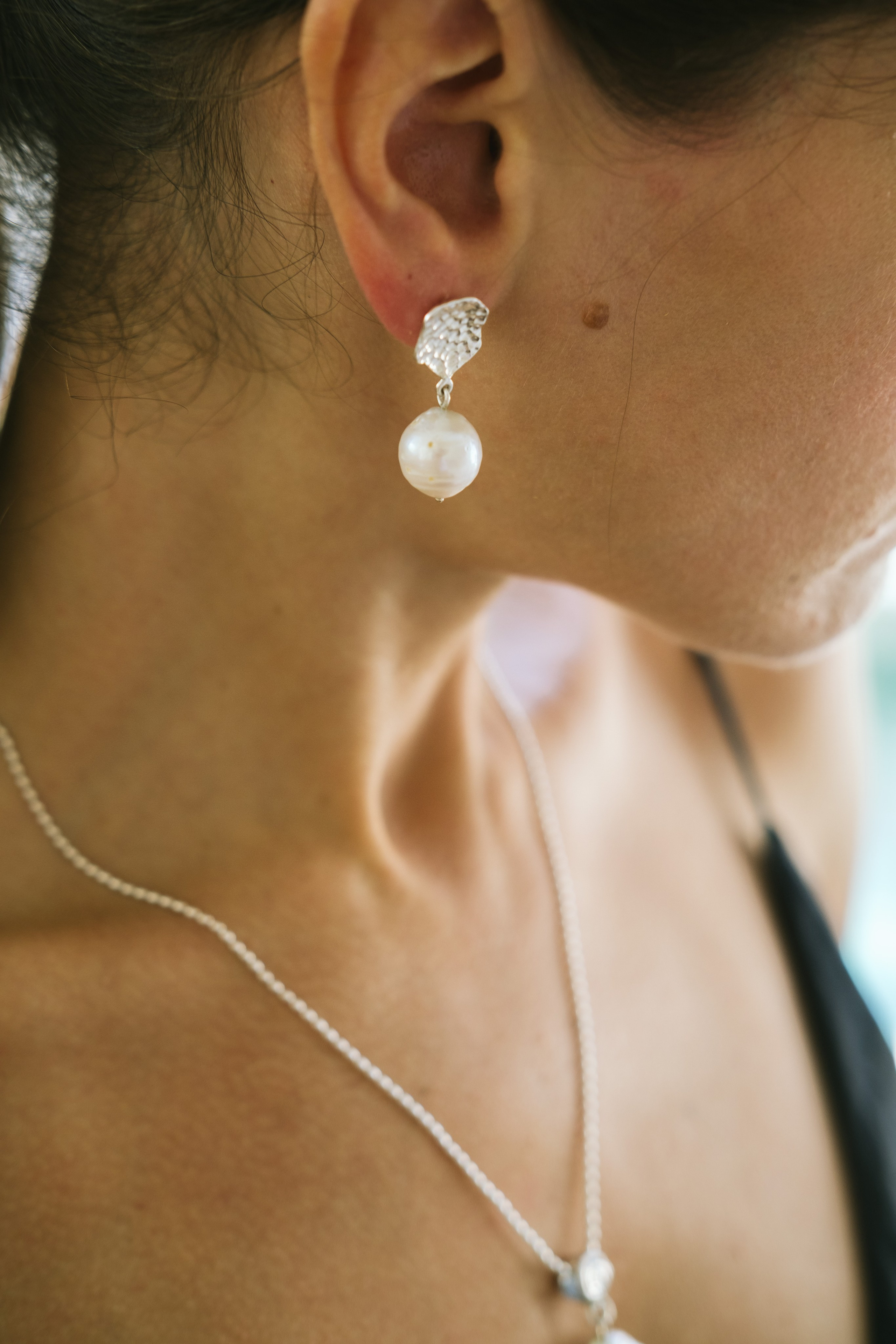 Украшение на модели. Фотограф на Бали|Свадьба на Бали