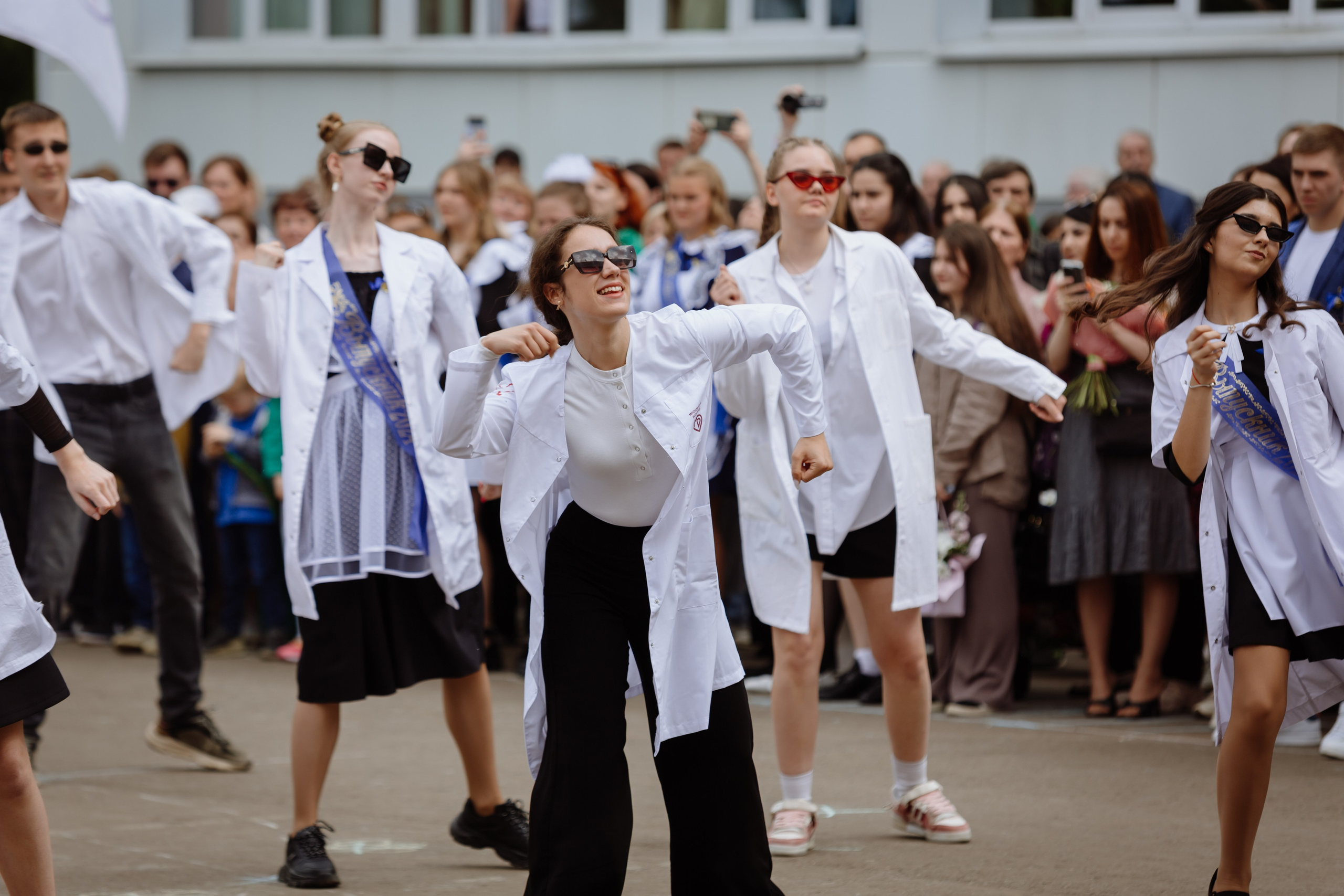 Последний звонок 2024 (3 часа фотосъемки). Профессиональный фотограф Надежда Антонова