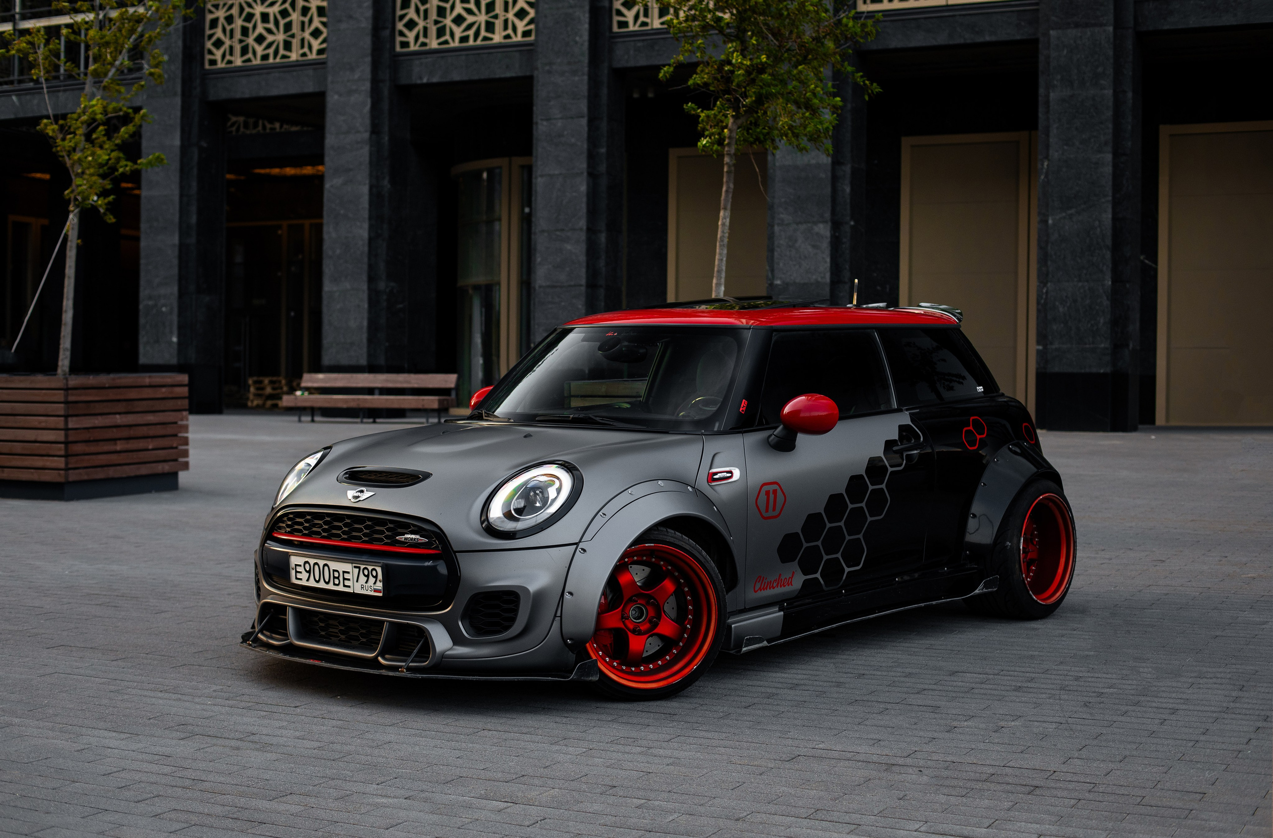 MINI jcw. Автомобильный фотограф в Москве Андрей Емельянов