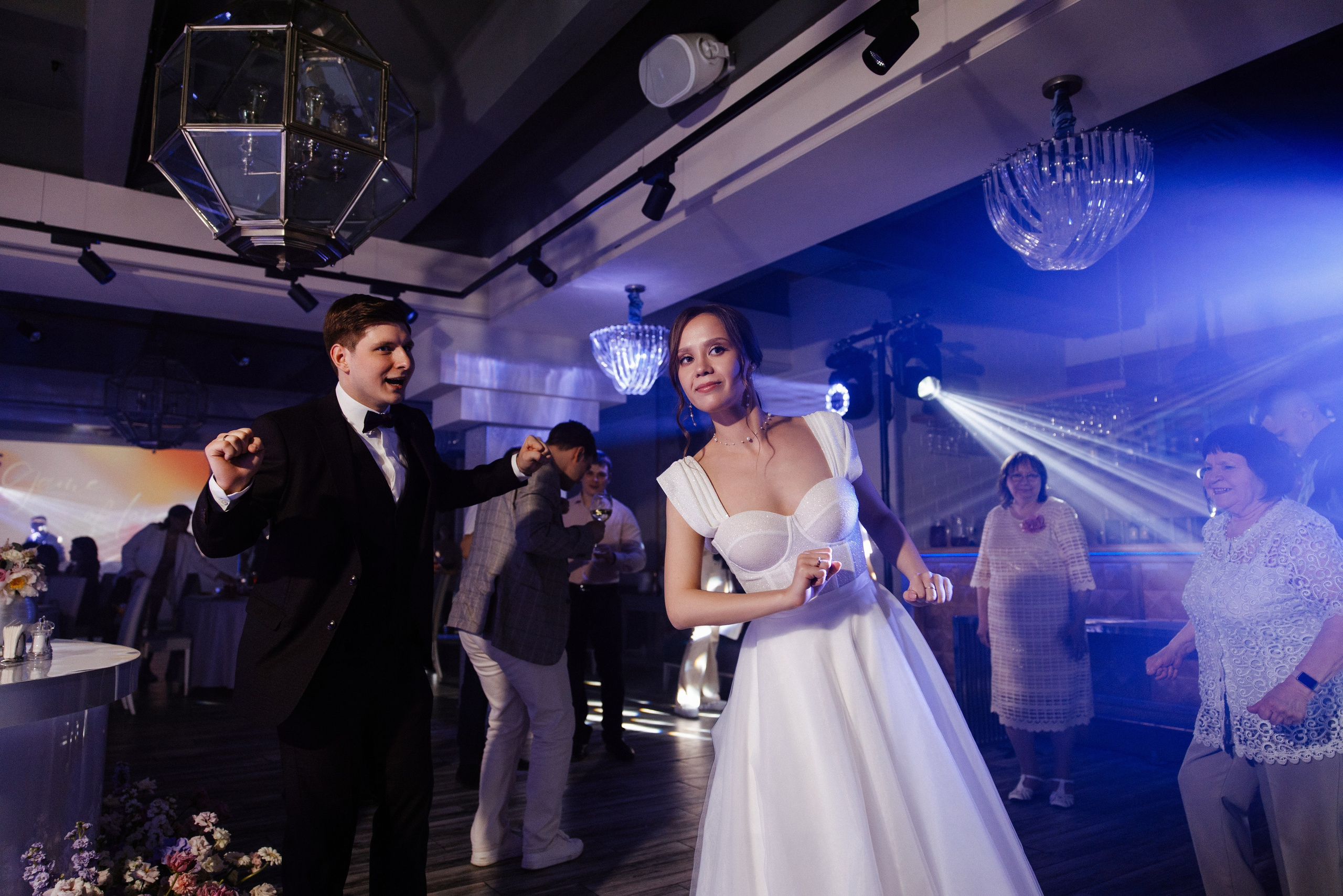 Денис и Юлия. Dieci. Свадебный фотограф Балчугова Мария Екатеринбург