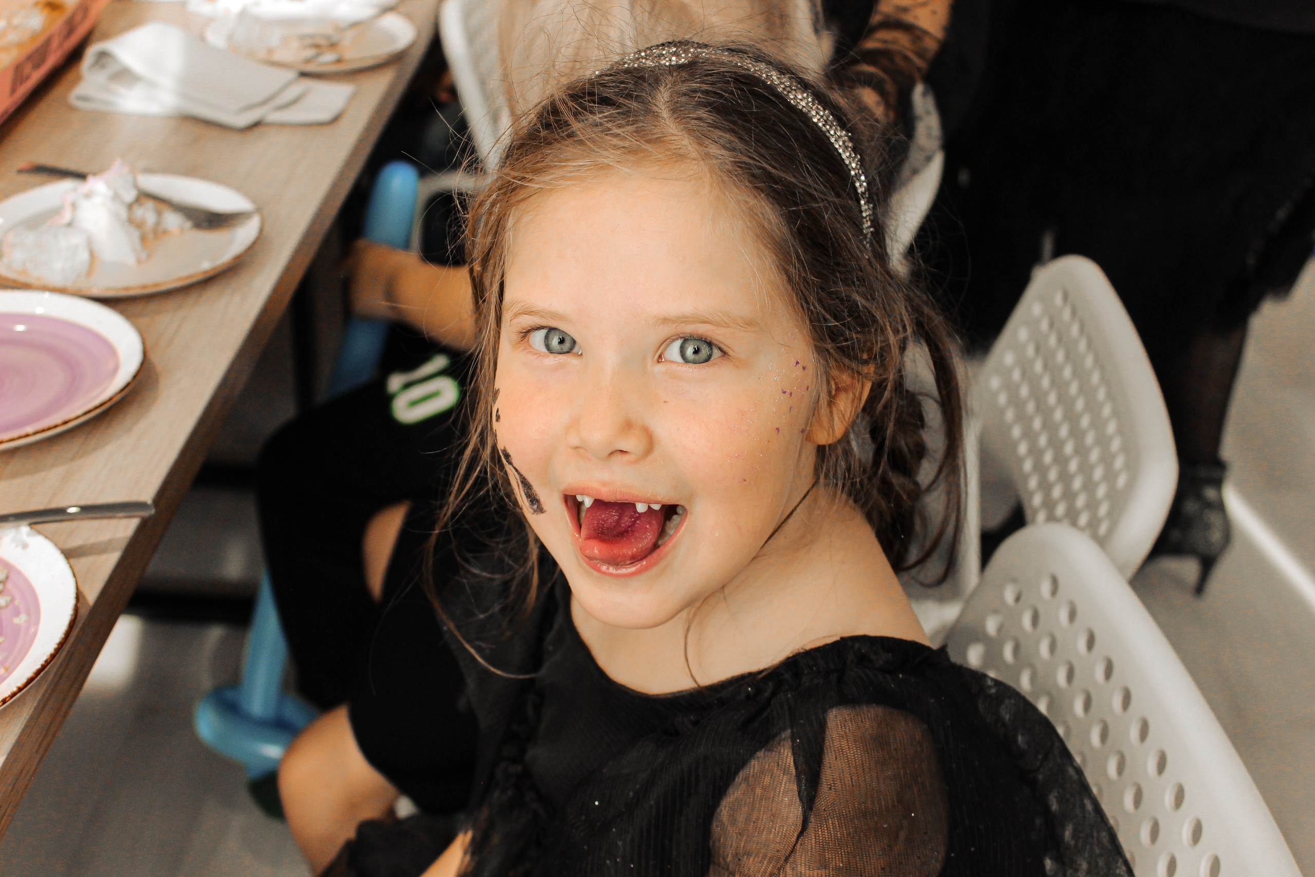 День рождения Элеоноры | Wednesday. Свадебный и Школьный фотограф Улан-Удэ Бурятия Джулия Топоева Выпускные альбомы Фотограф на мероприятие