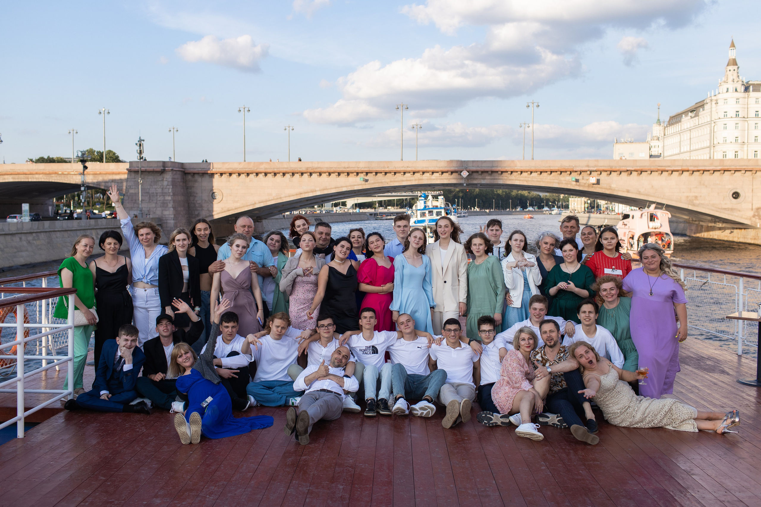 Выпускной на теплоходе Ривьера. Фотограф в Москве Десятова Ксения